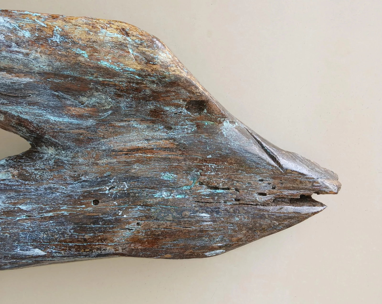 Vintage Old Driftwood Painted Folk Art Fish Wall Hanging - 2