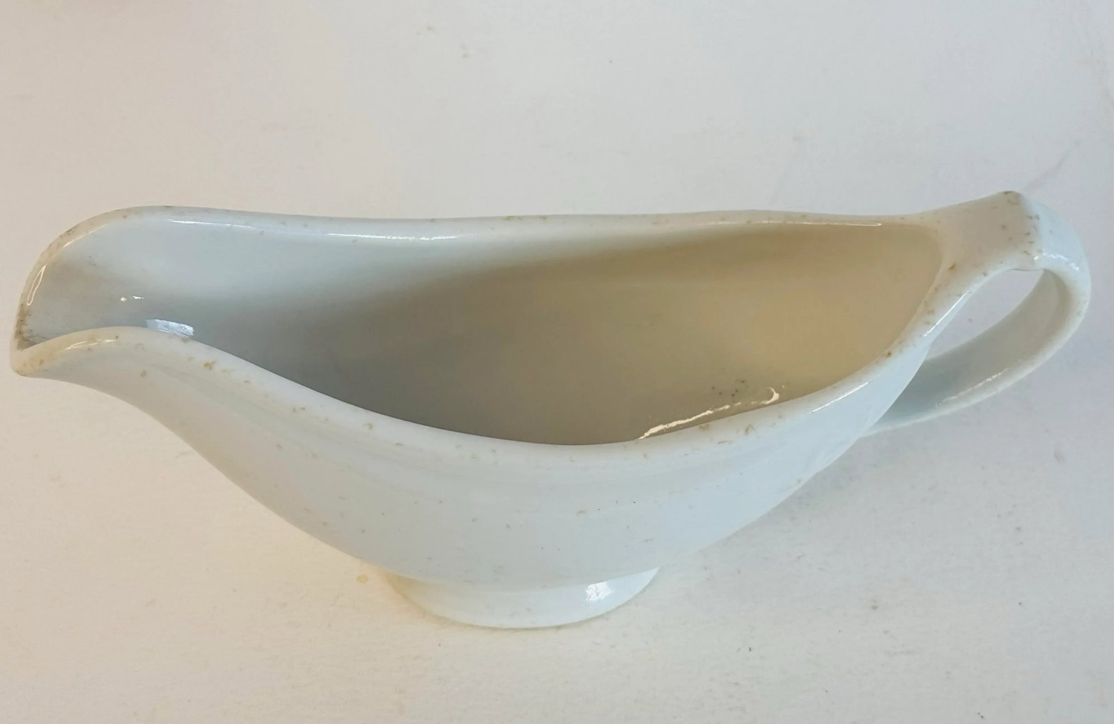 Vintage 1940s Restaurant Ware Shenango White Sauce Boat - 2