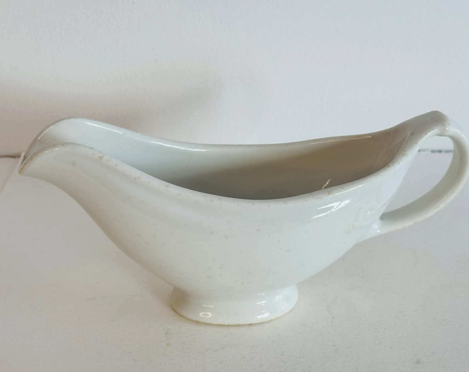 Vintage 1940s Restaurant Ware Shenango White Sauce Boat - 6
