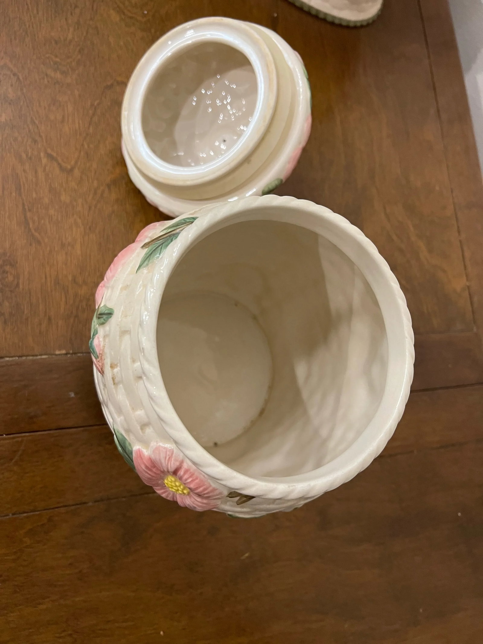 Late 20th Century Francisan Ware Desert Rose Basket Weave Canister - 5