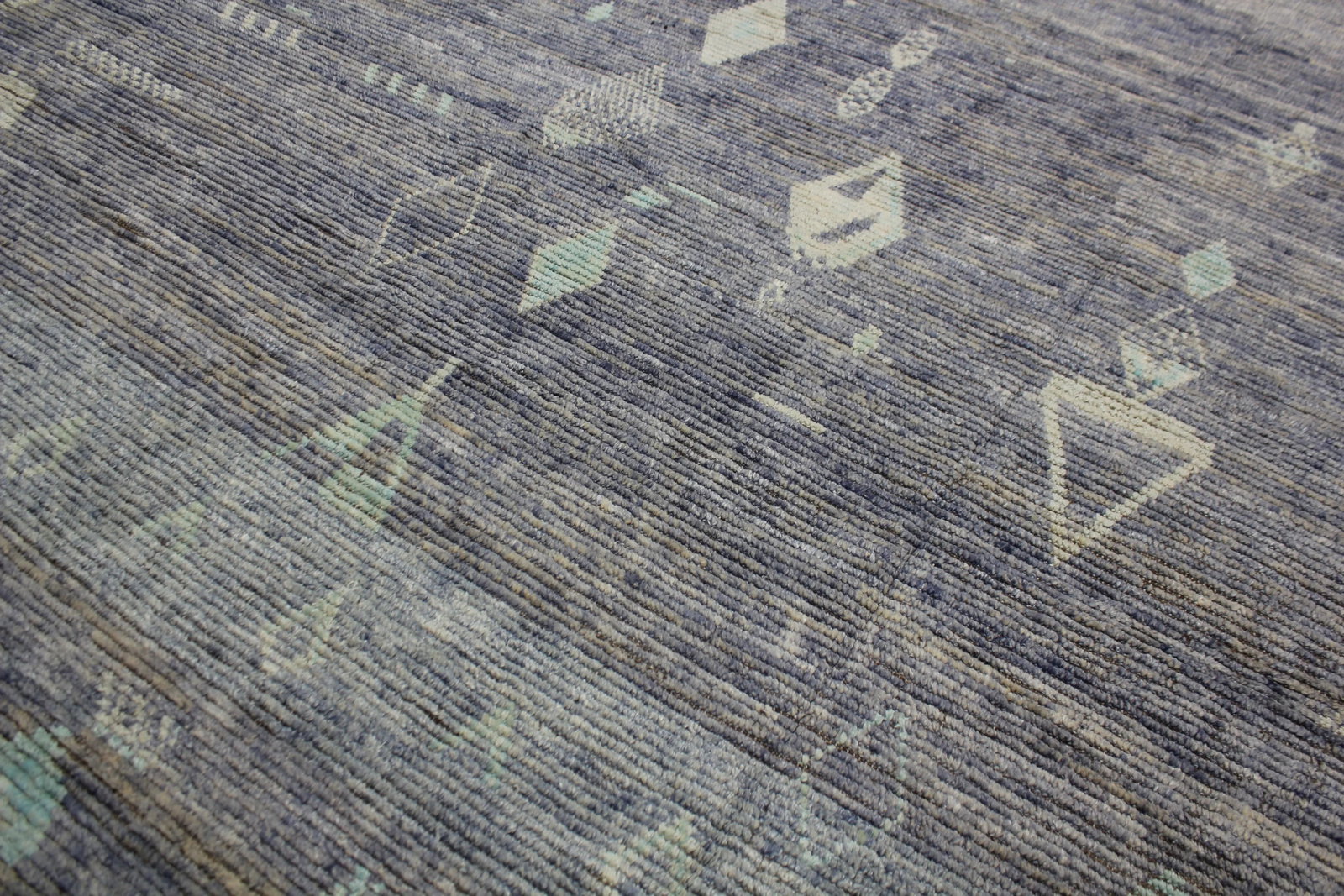 Hand Knotted Borderless Moroccan Design Rug. 11'10" X 15'10" - 5