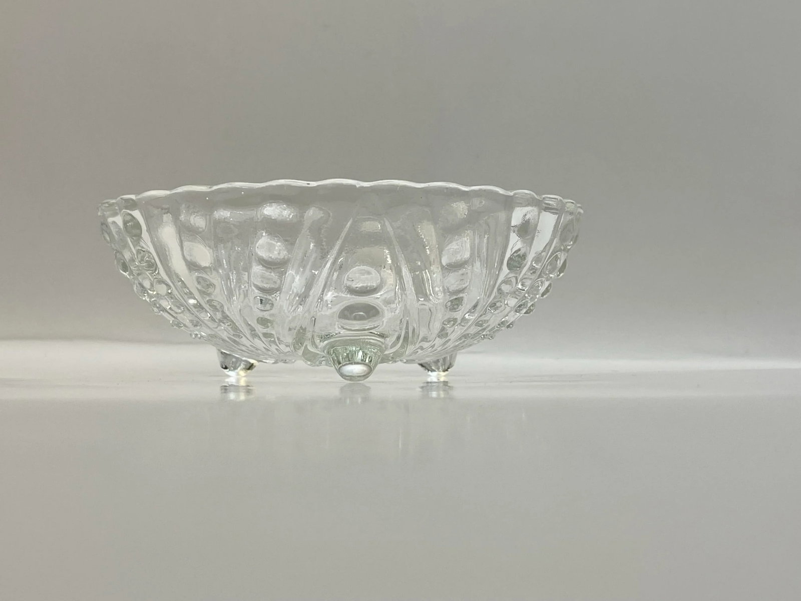 1950s Anchor Hocking "Inspiration" Small Bowls - A Pair - 4