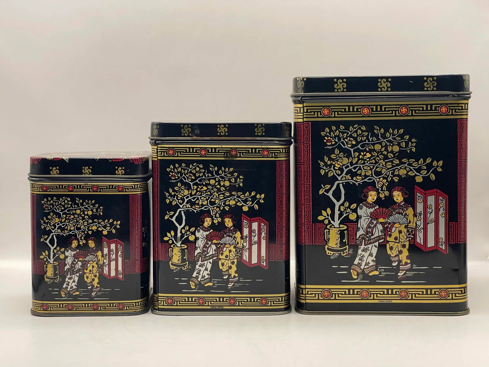 Mid 20th Century Asian Black & Gold Nesting Tins- A Set of 3 - 8