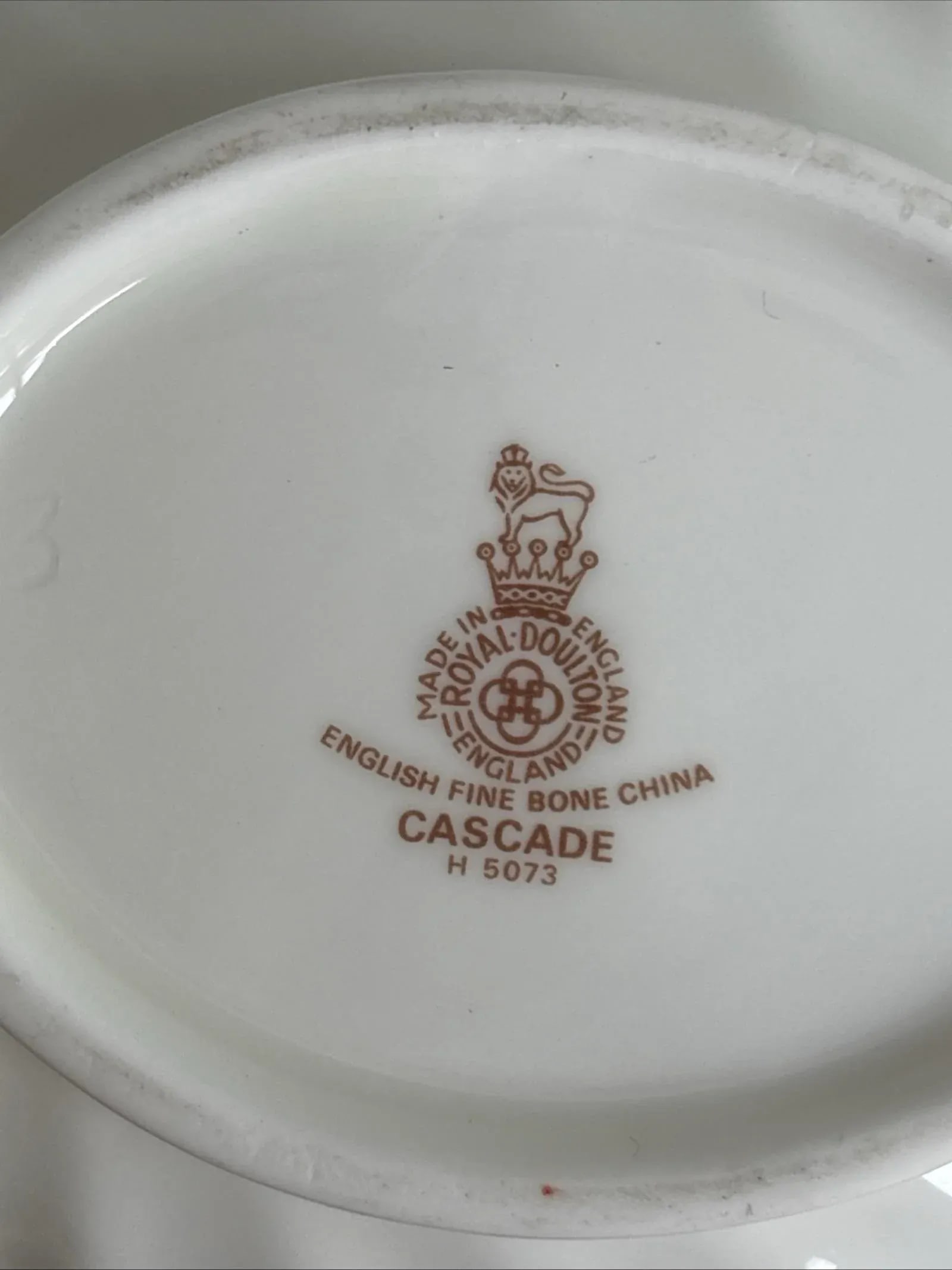 1990s Royal Doulton Cascade White Cream Pitcher and Sugar Set - 7