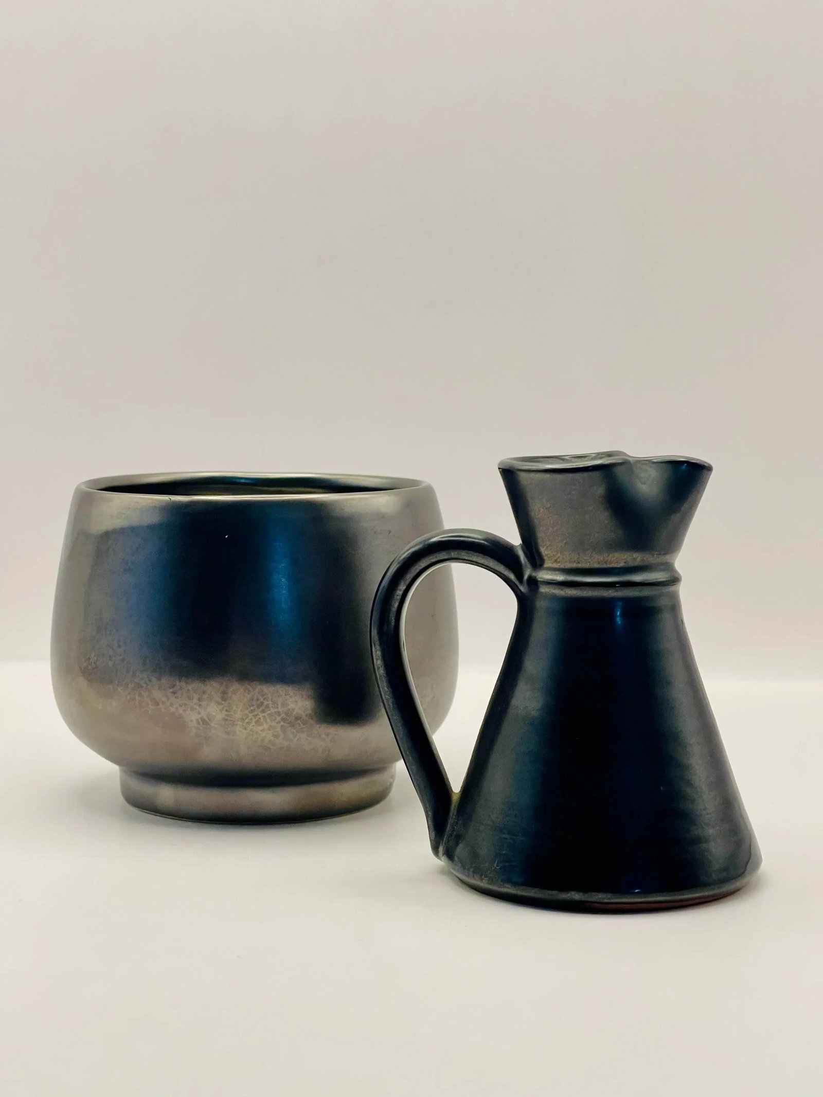 Mid 20th Century Prinknash Grey Cream and Sugar Set - 2