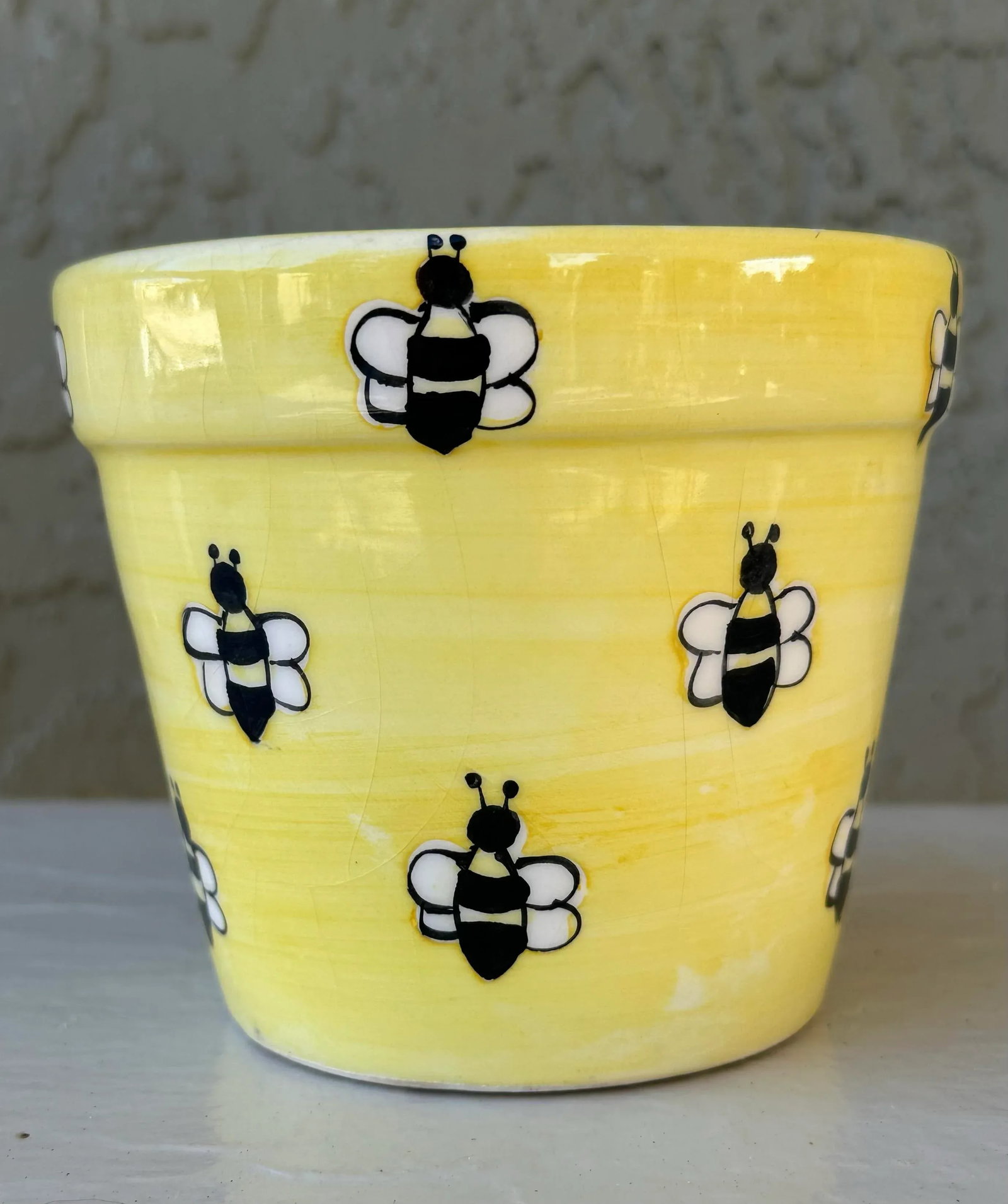 Vintage Mid 20th Century Yellow Hand Painted Bees Ceramic Flower Pot - 4