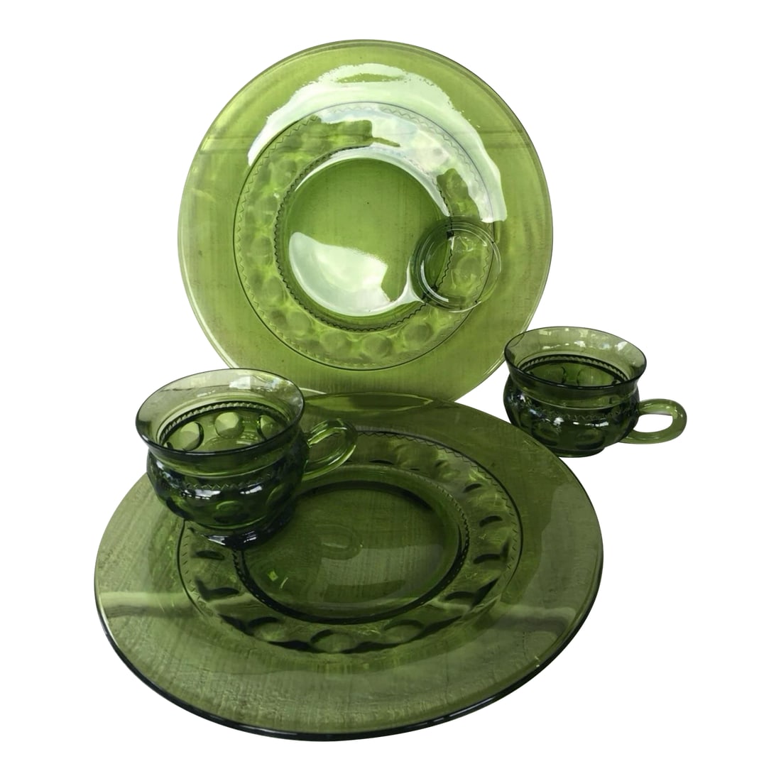Vintage Indiana Glass Snacker Green Cups & Plates Kings Crown- 4 Pieces: This snack setting by Indiana Glass Company features the thumbprint King's Crown pattern. The plate features a spot for the cup to sit on the plate perfectly. The plate and cup duo would be perfect