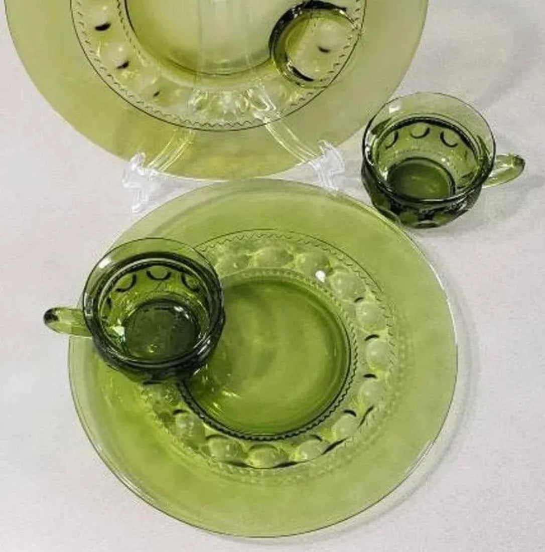 Vintage Indiana Glass Snacker Green Cups & Plates Kings Crown- 4 Pieces - 3
