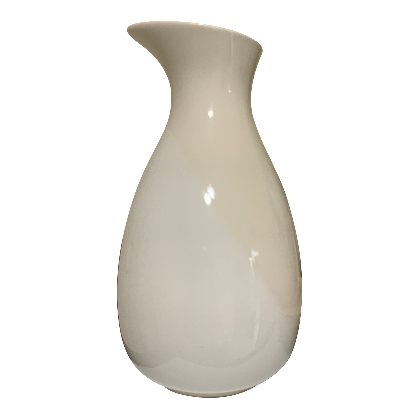 Richard Brendon London Modernist Creamware Carafe: About this Piece: Elevate your collection with this exquisite carafe from renowned British designer Richard Brendon. A signature piece from his iconic Creamware collection, it's a perfect blend of