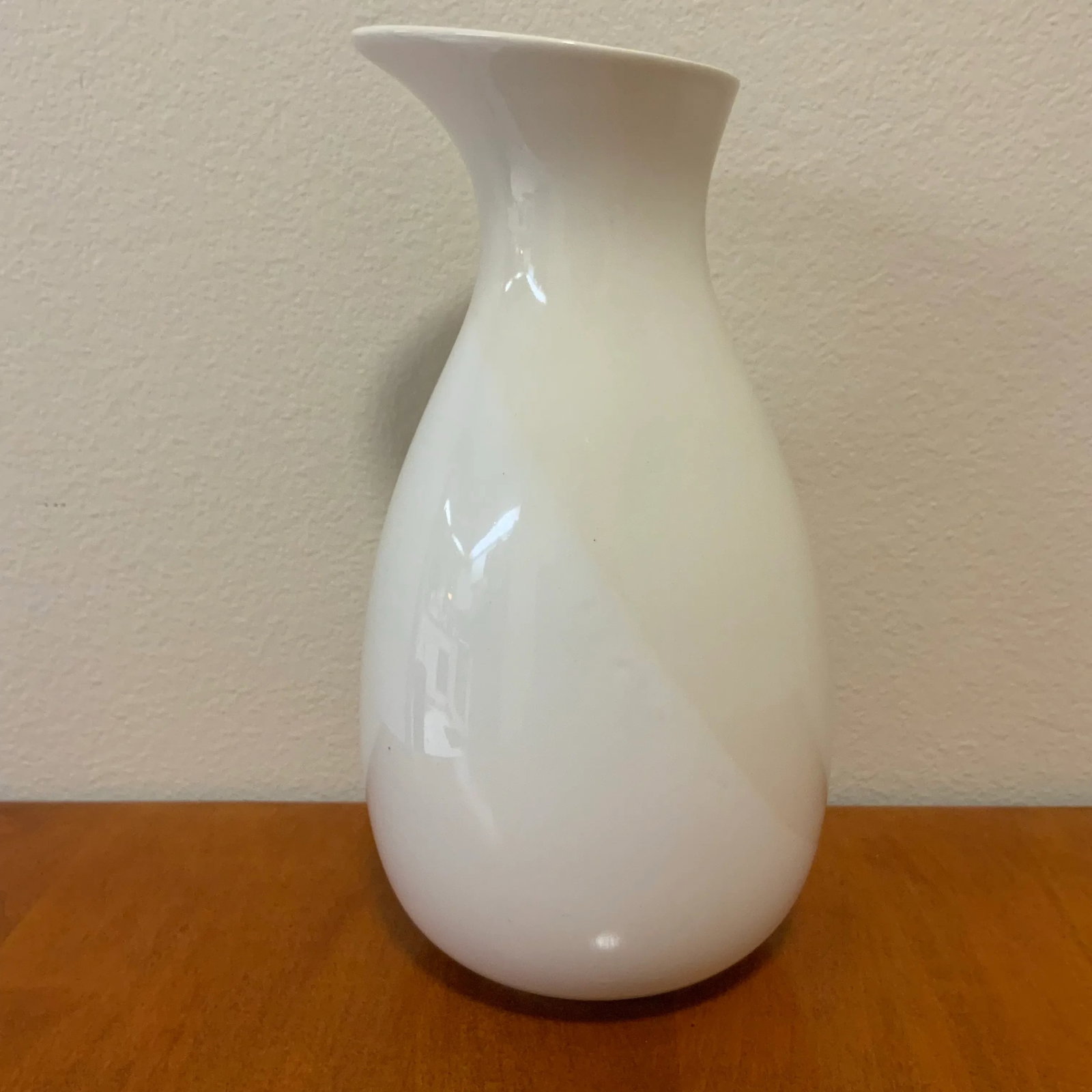 Richard Brendon London Modernist Creamware Carafe - 2