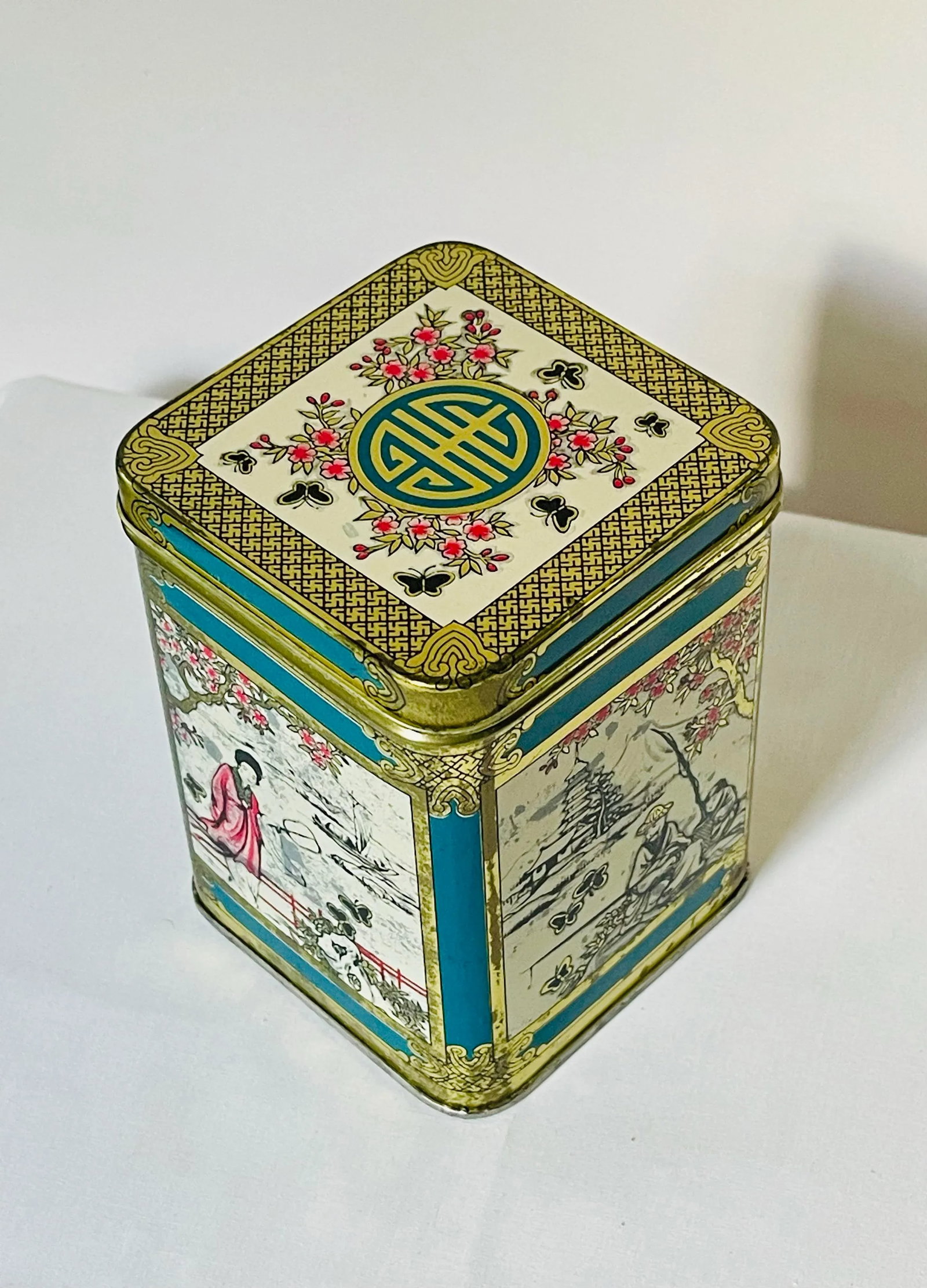 Early 20th Century Asian Garden Scene Tin Box - 6