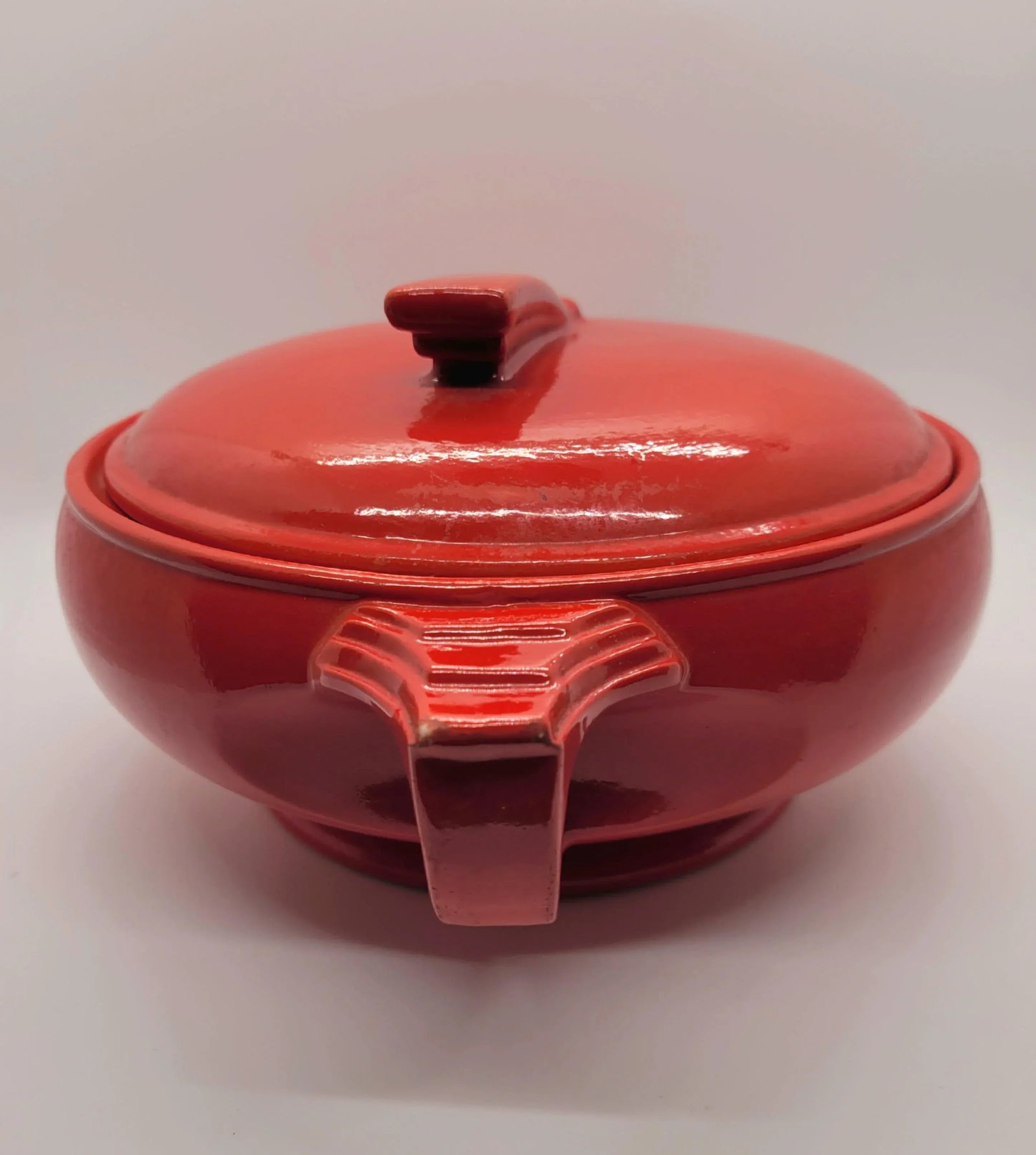 Vintage Red Hall Pottery Art Deco Sundial Covered Casserole Dish - 3