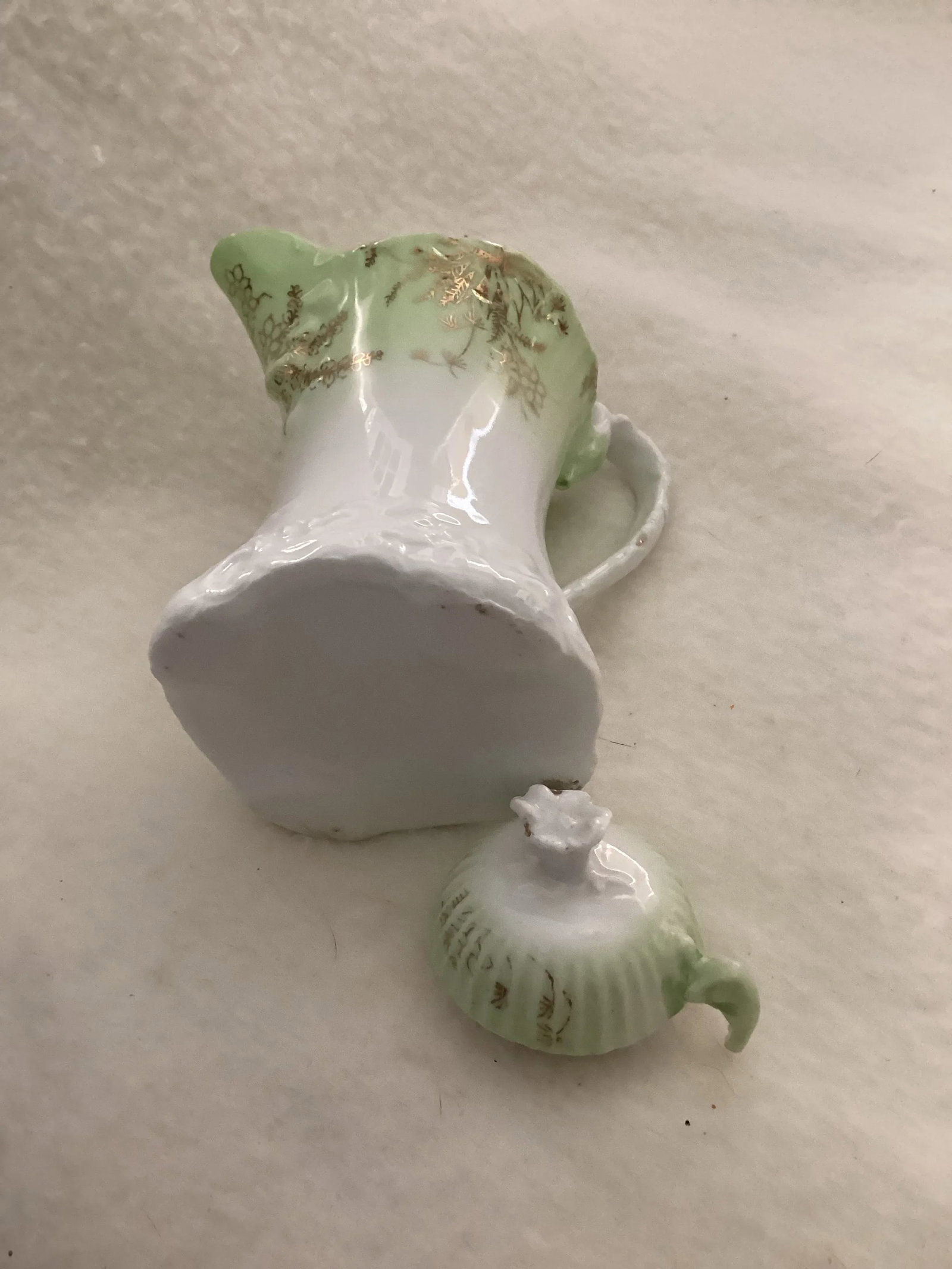 Vintage Find Porcelain Creamer - 4