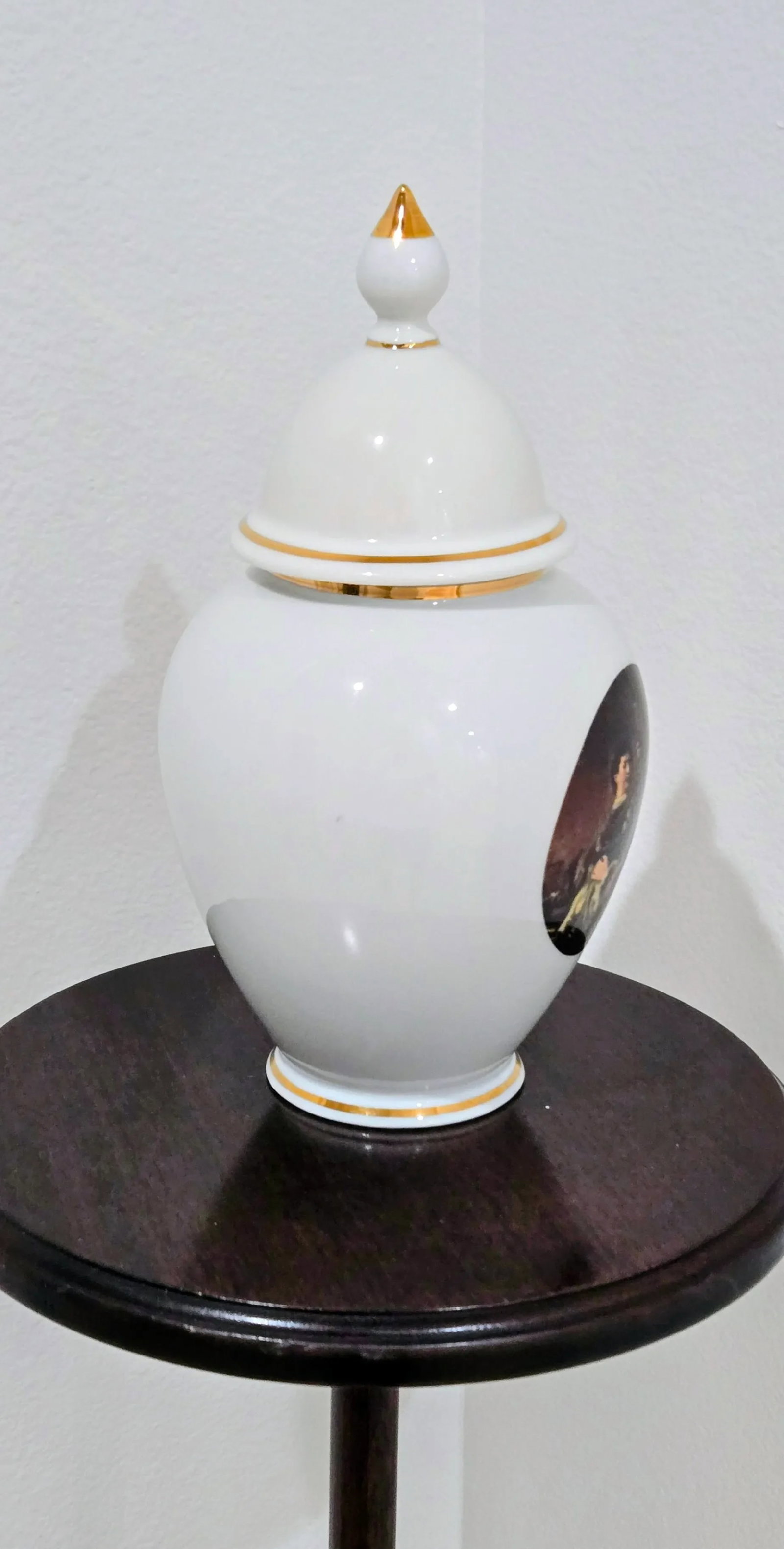 1980s Kuba Porcelain Jar, Bavaria-Hand Decorated, Gold Trim, Classical Scene - 3