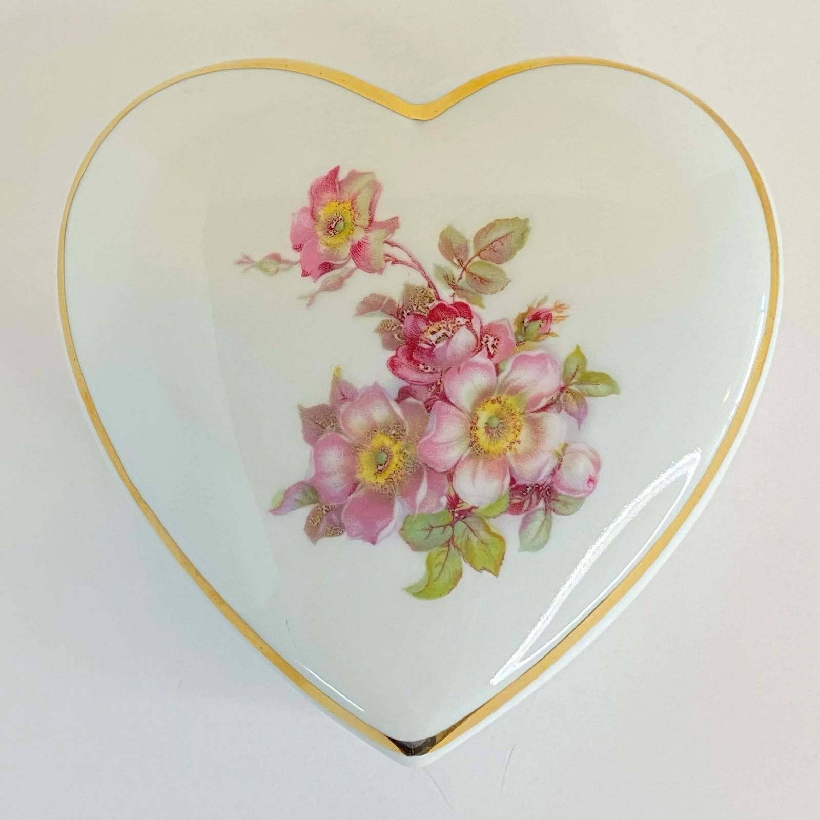 Vintage Gerold Porzellan Heart Shaped Trinket Box With Pink Flowers From West Germany - 7