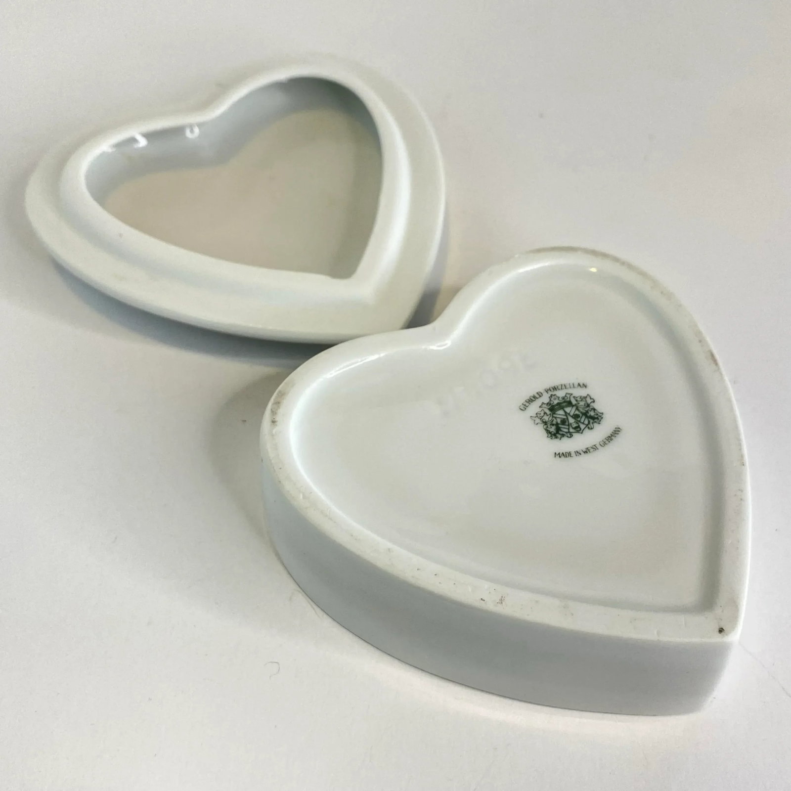 Vintage Gerold Porzellan Heart Shaped Trinket Box With Pink Flowers From West Germany - 9
