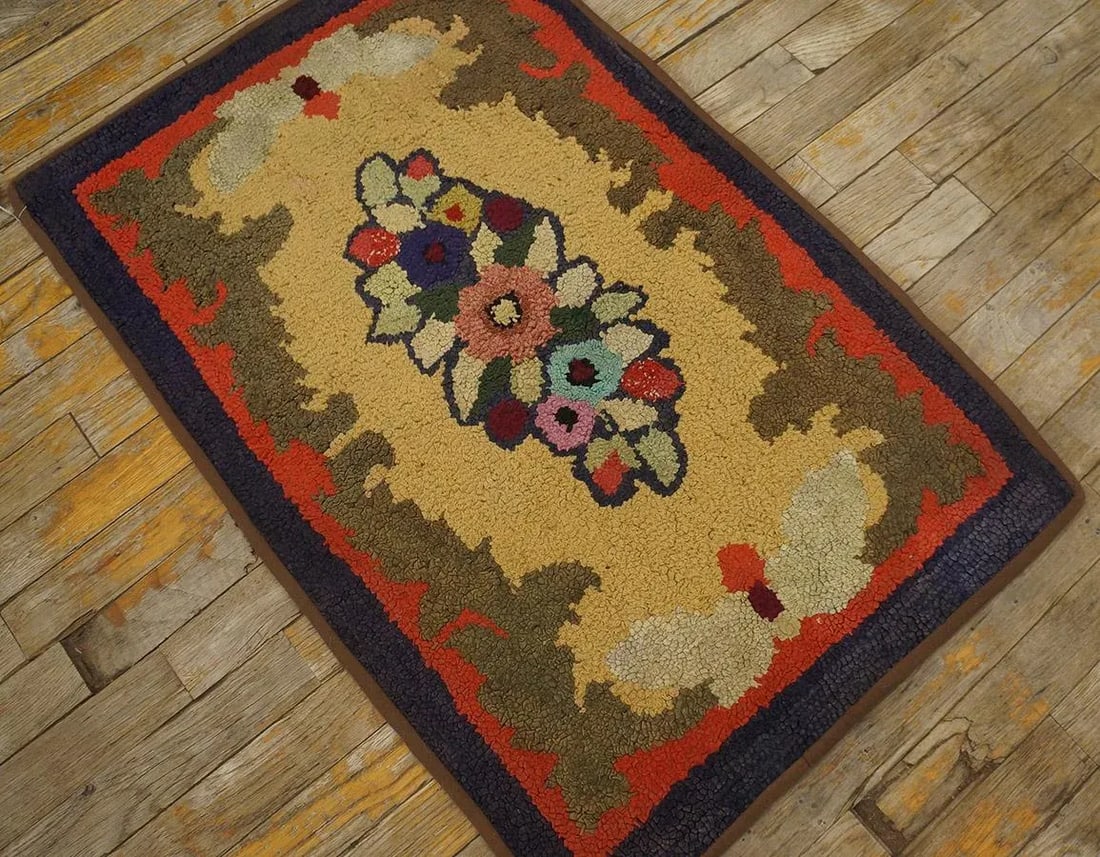 Outstanding Multi Color With Lovely Floral Design Antique American Hooked Rug - 3