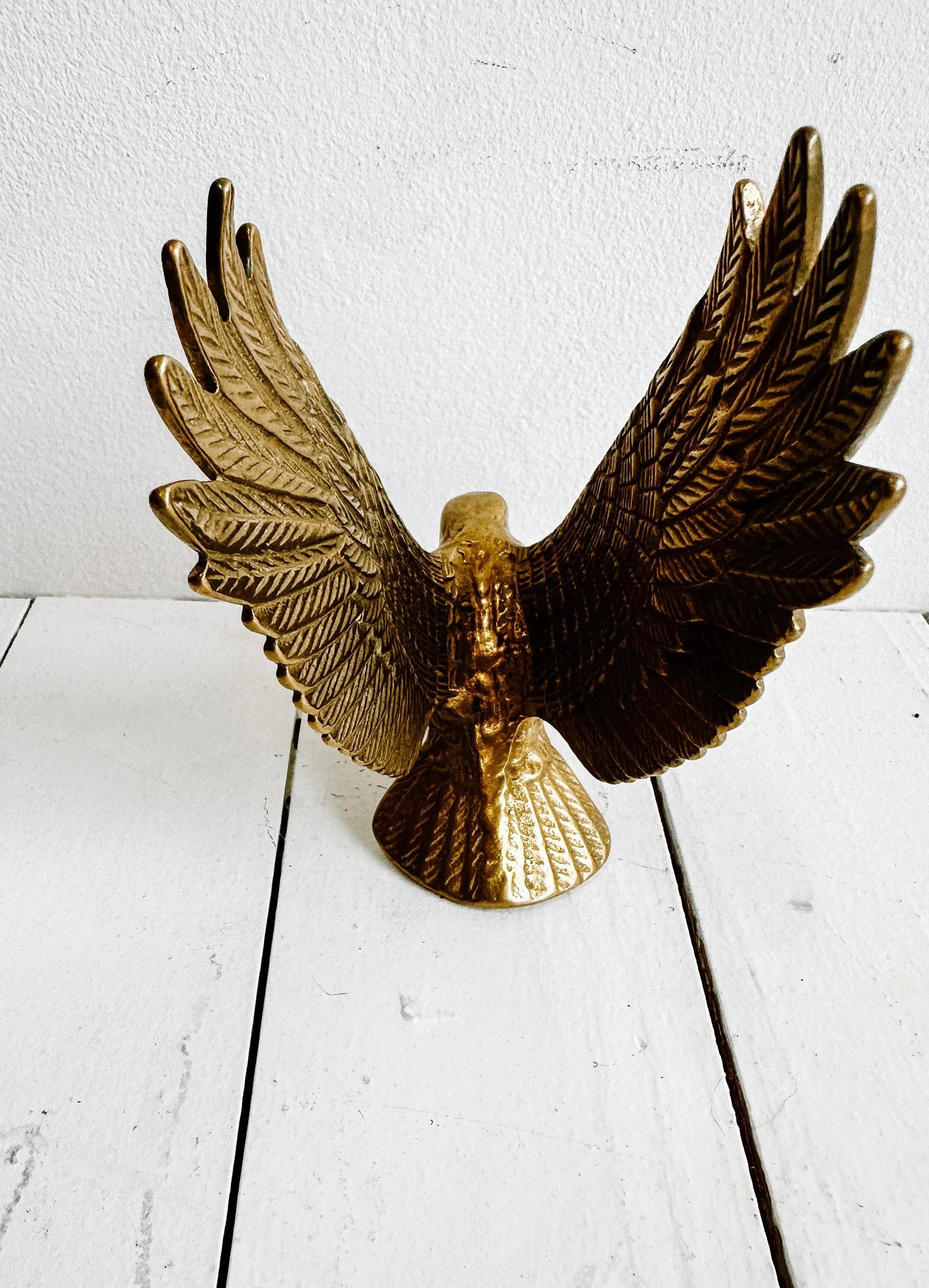 Vintage Brass Eagle in Flight Sculpure of Finial Piece - 3