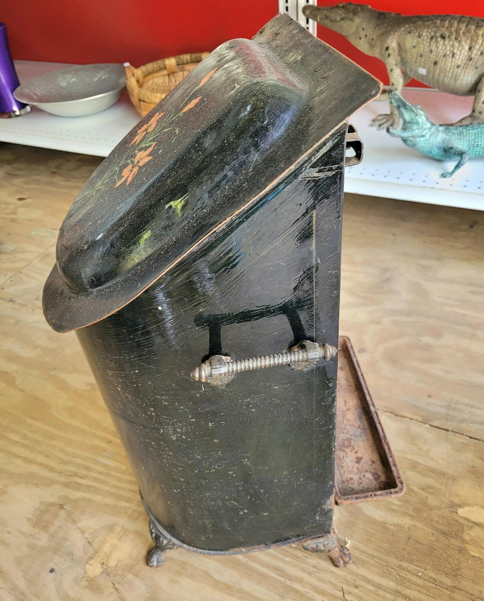 Antique Hand Painted Tole Ware Coal Scuttle Fireplace Box - 2