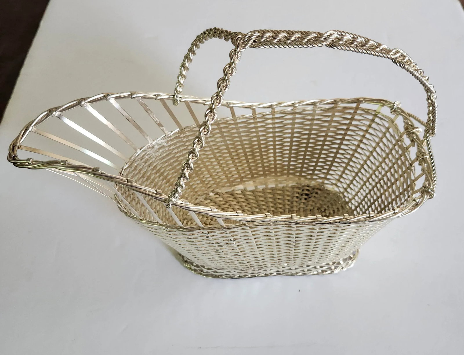Vintage France Wine Caddy Bottle Holder in Woven Design - 2