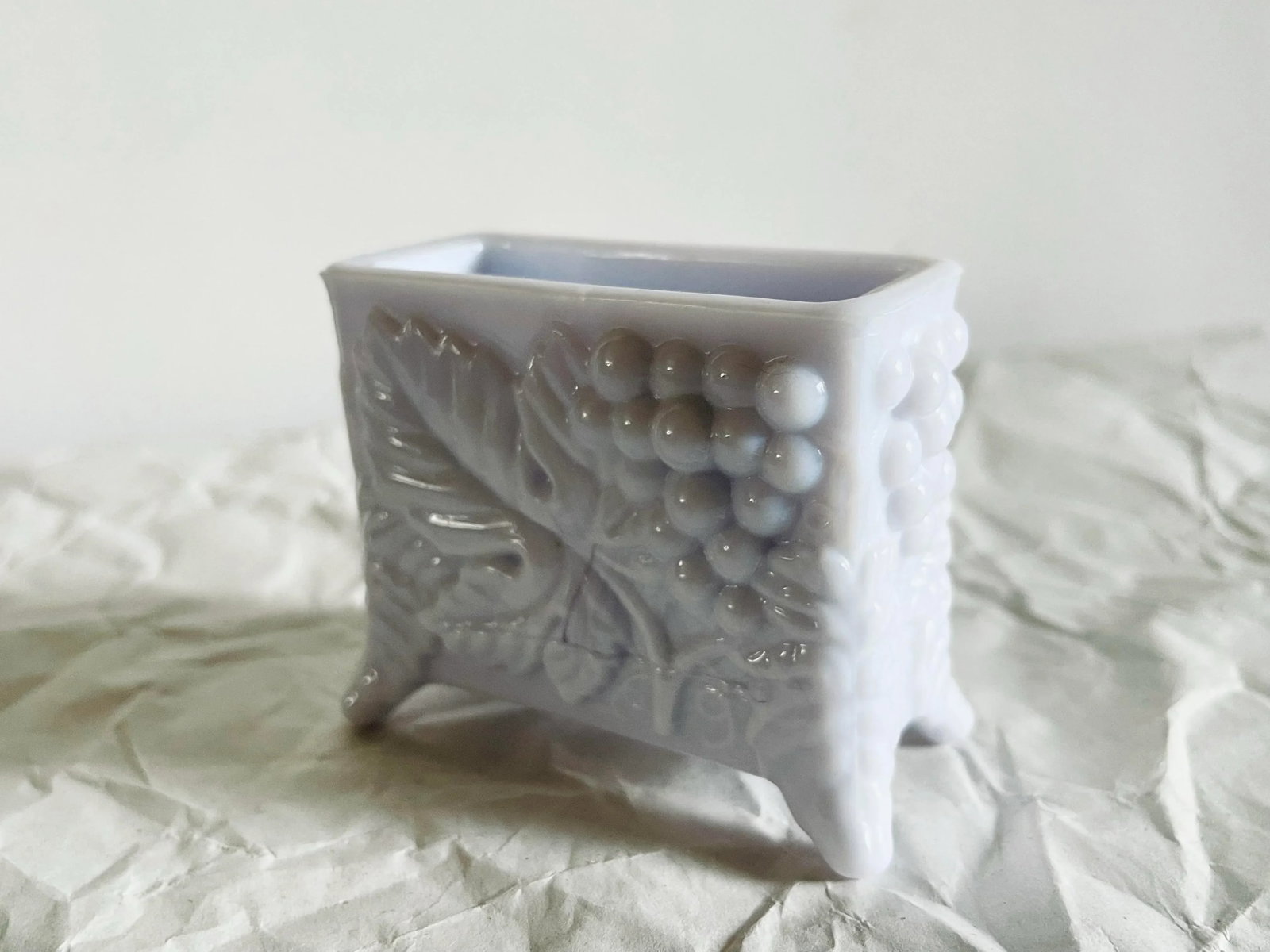 Mid 20th Century Grape Glass Card Holder - 7