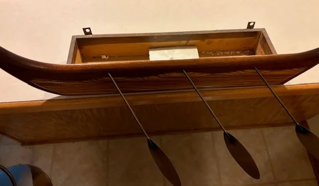 1960s Wooden Canoe Wall Decor With Metal Paddles - Rustic Decor - 5