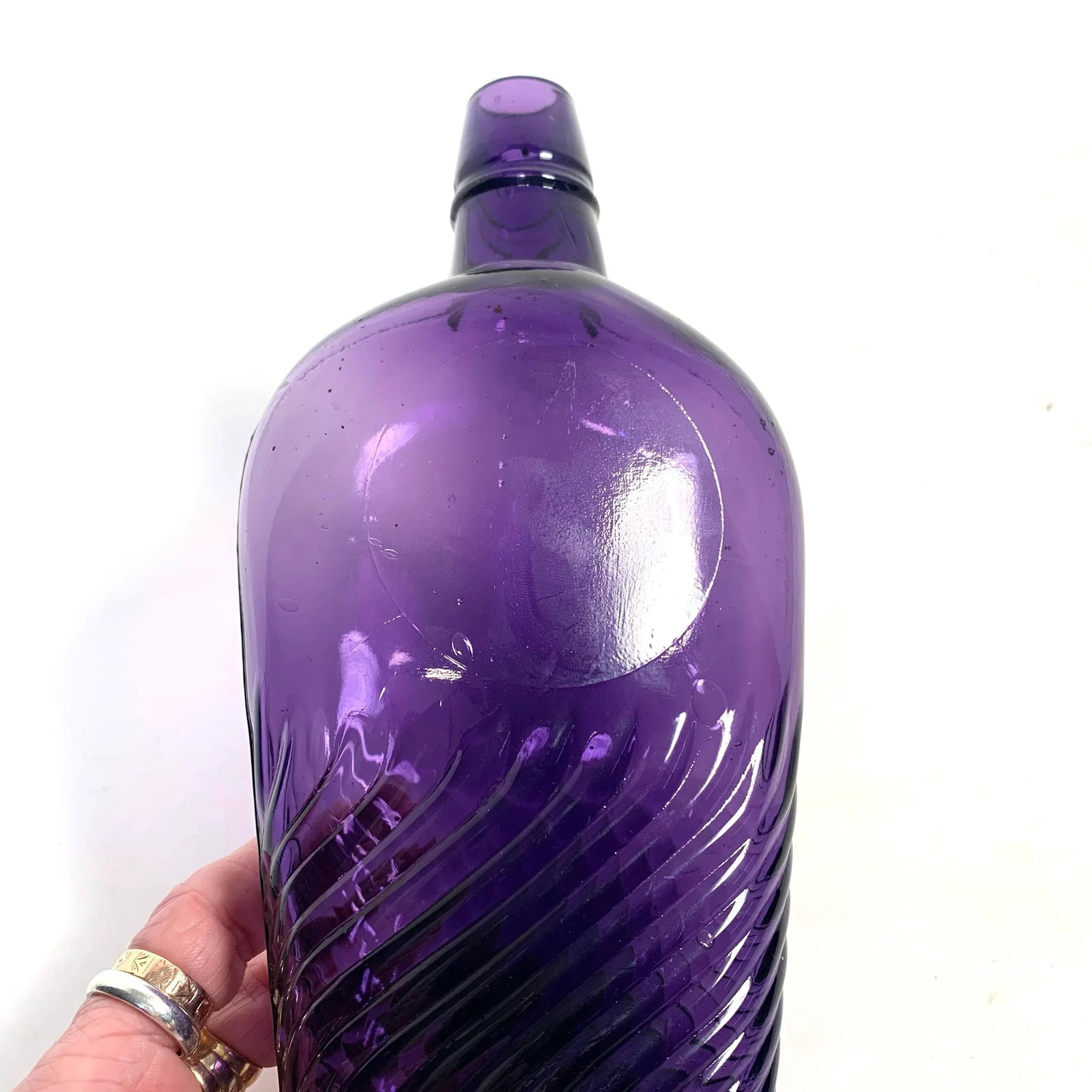 Circa 1900 Amethyst Swirl Glass Whiskey Flask Bottle - 4