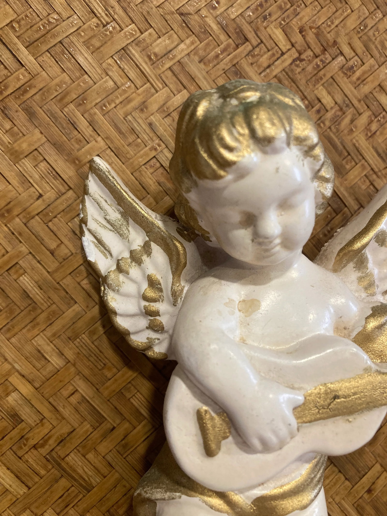 Vintage White & Gold Ceramic Cherub Angel Playing Guitar - 2