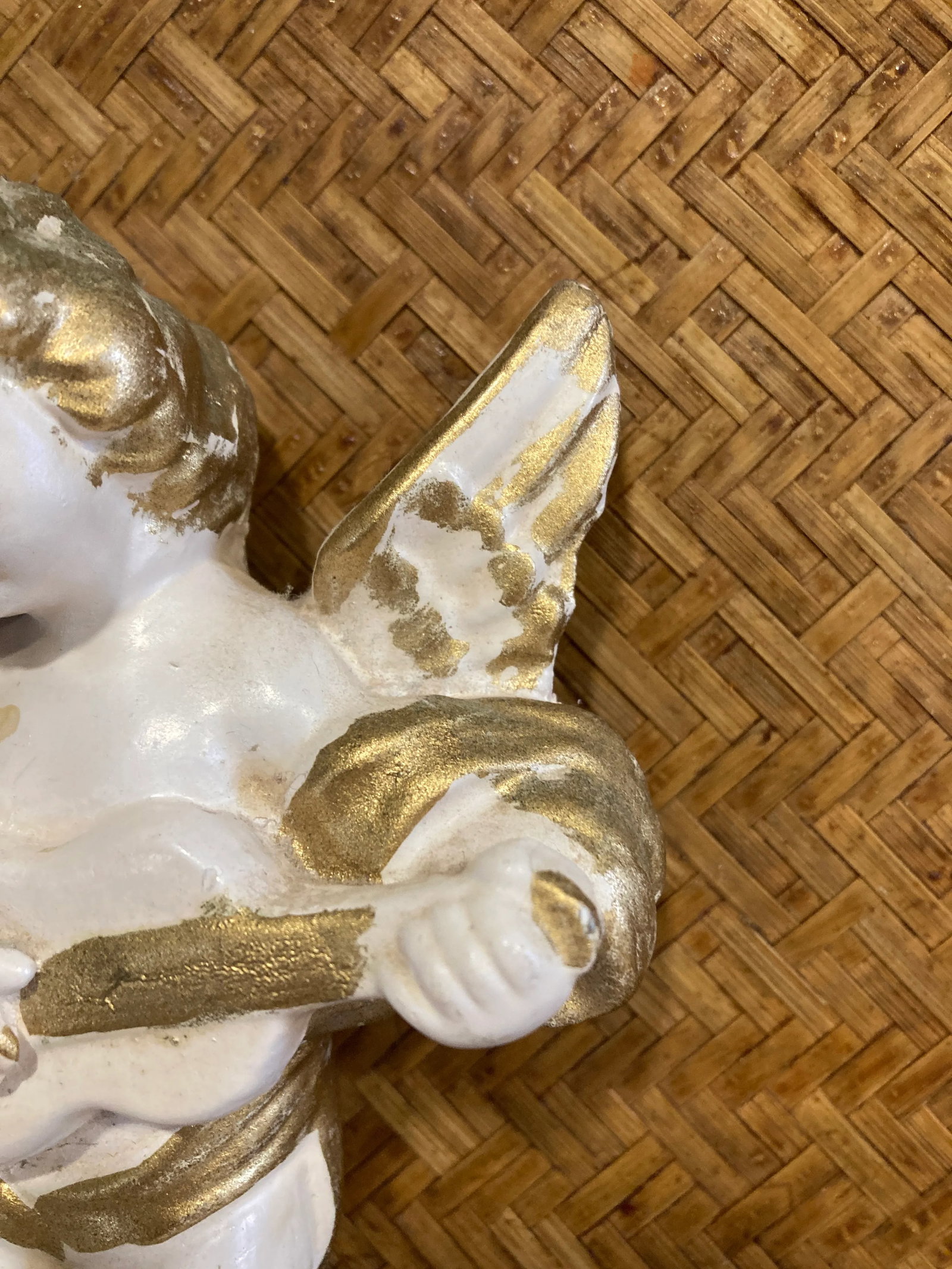 Vintage White & Gold Ceramic Cherub Angel Playing Guitar - 3