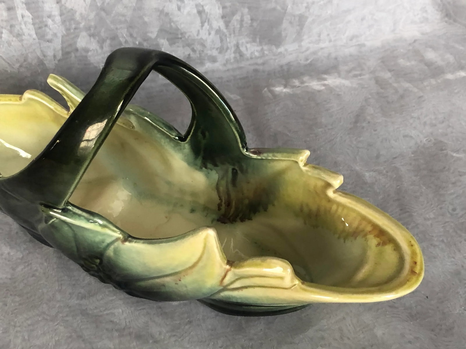 1950s Hull Pottery Basket Indoor Planter - 6