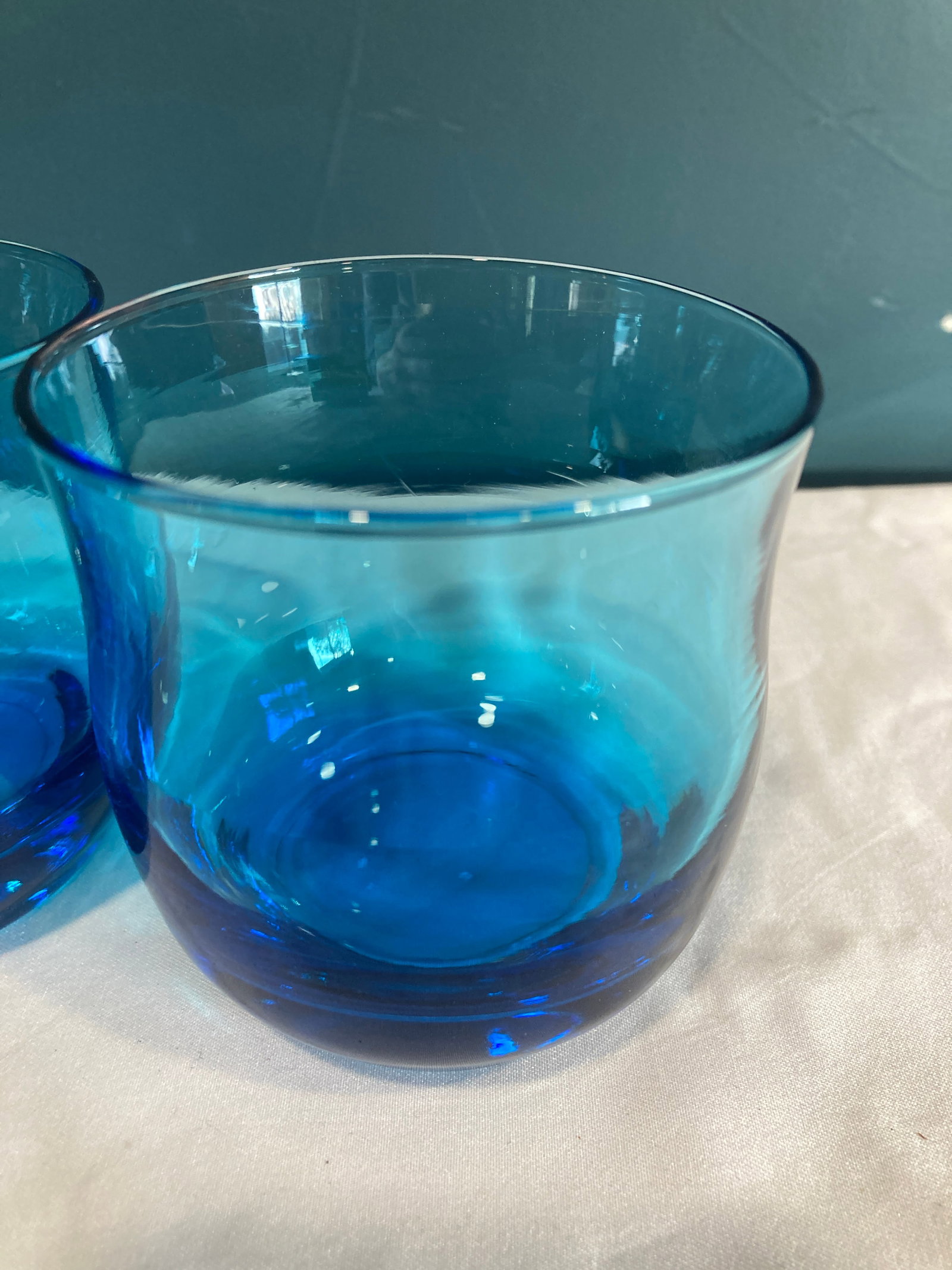 Mid 20th Century Midcentury Turquoise Blue Juice Glasses,, Set of 3 - 4