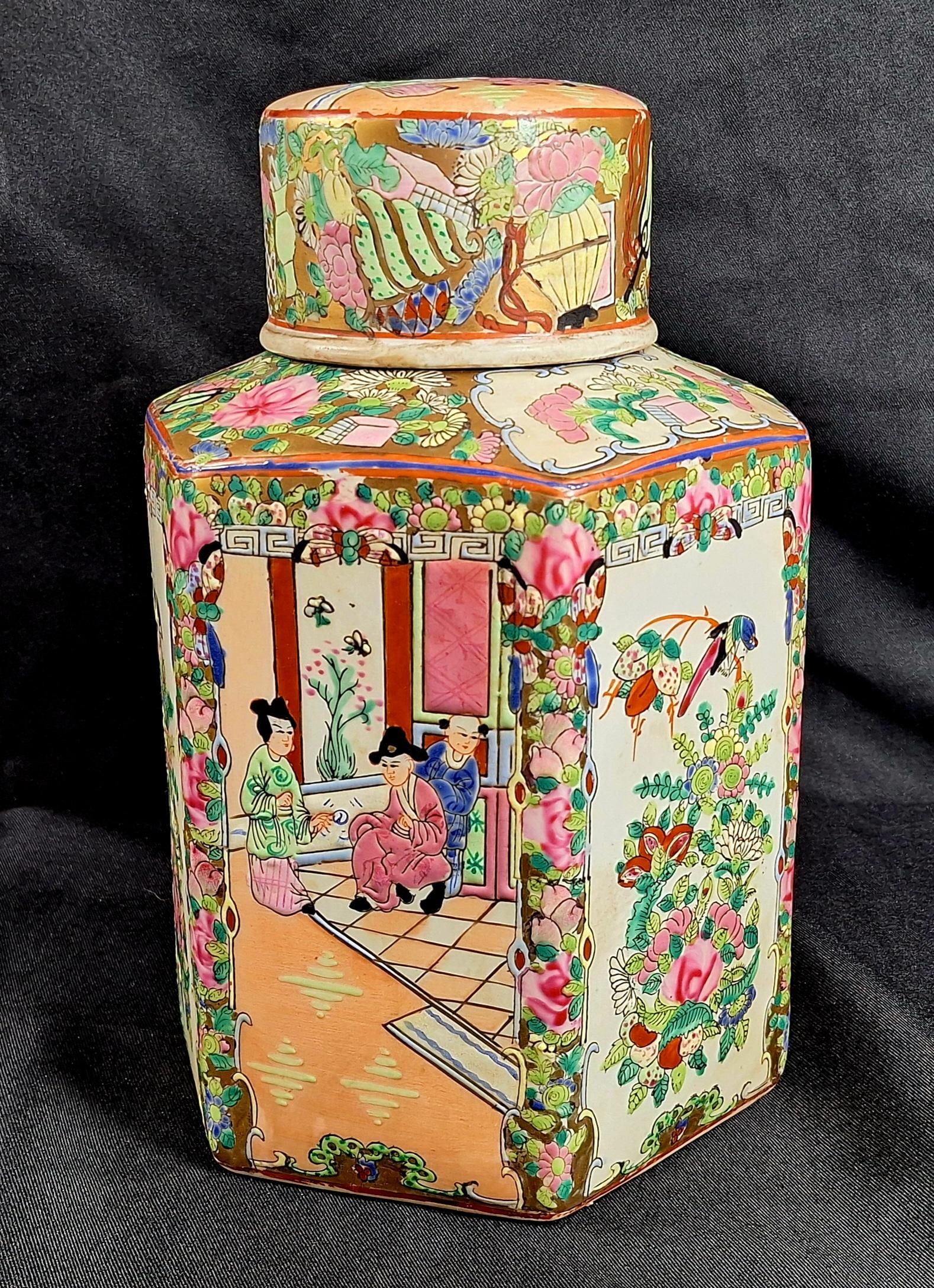 Antique Chinese Export Porcelain Hexagonal Lidded Ginger Jar - Famille Rose - 4