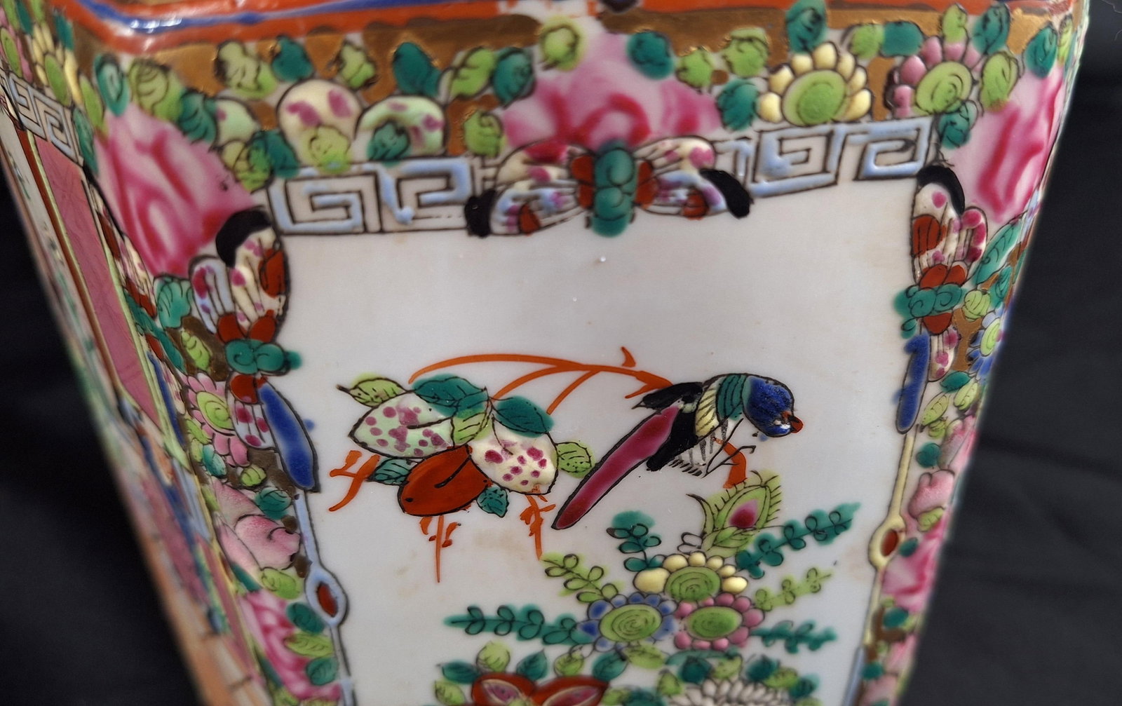 Antique Chinese Export Porcelain Hexagonal Lidded Ginger Jar - Famille Rose - 5