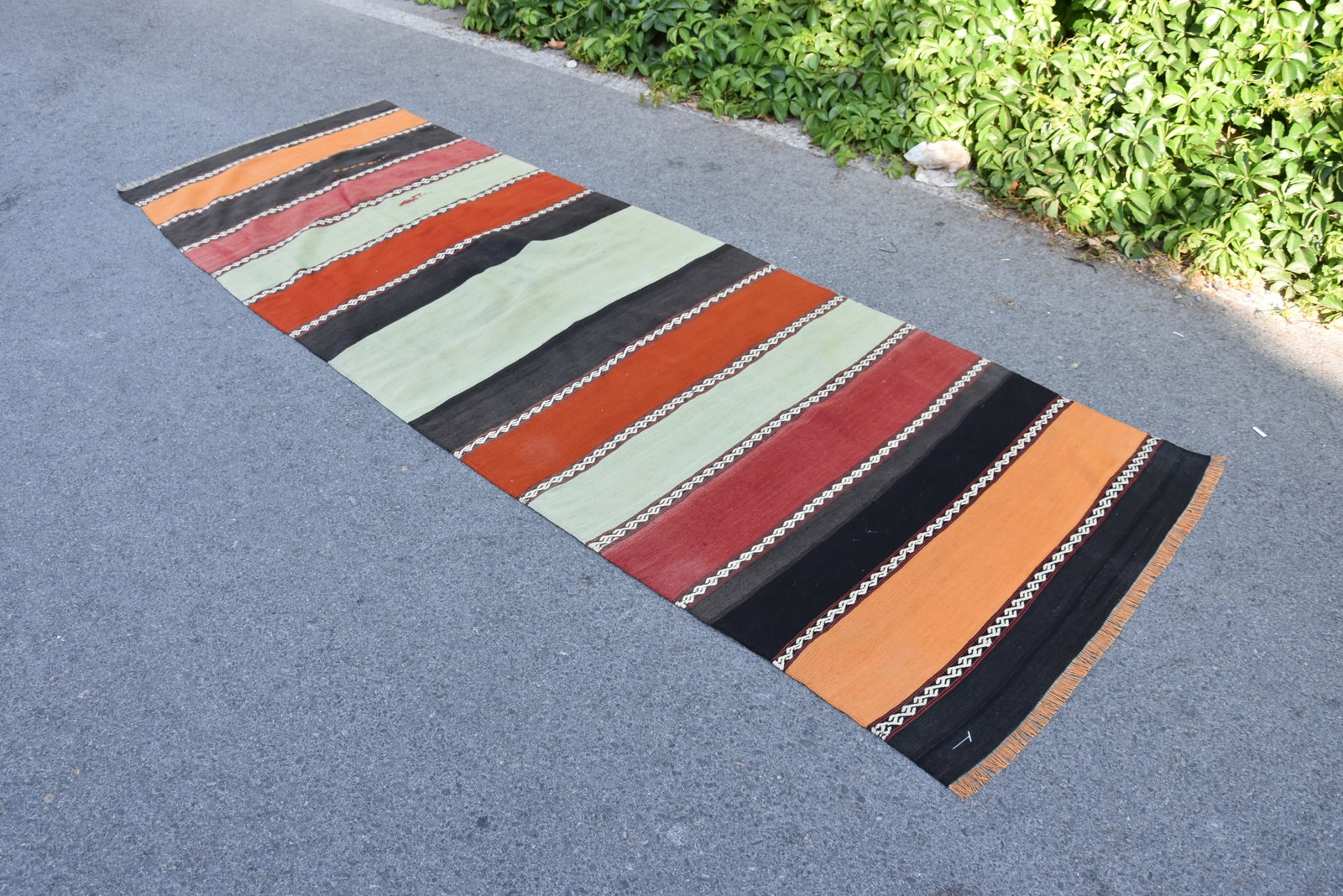 1960s Rustic Style Hand Knotted Traditional Anatolian Wool Kilim Runner Rug 3.4 X 10 Ft - 2