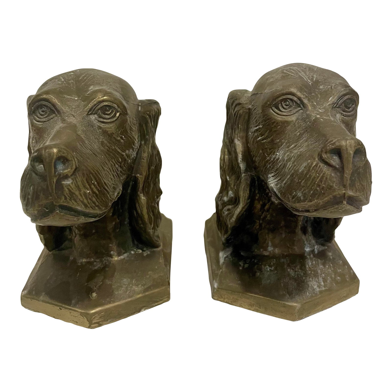 1970s Brass English Setter Bookends, a Pair: Perfect accent for a dog loving bibliophile! Condition: Alterations: Original Condition Unaltered Imperfections: Some Imperfections Condition Notes: Normal aging Materials & Techniques: Brass
