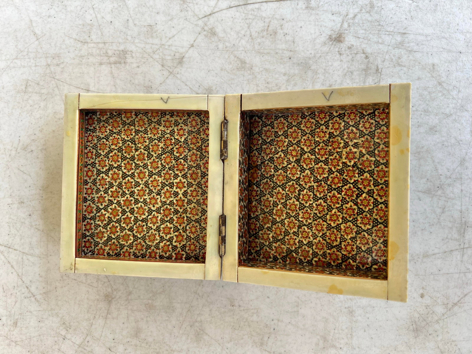 Vintage Footed Middle Eastern Mosaic Wooden Trinket Box - 5