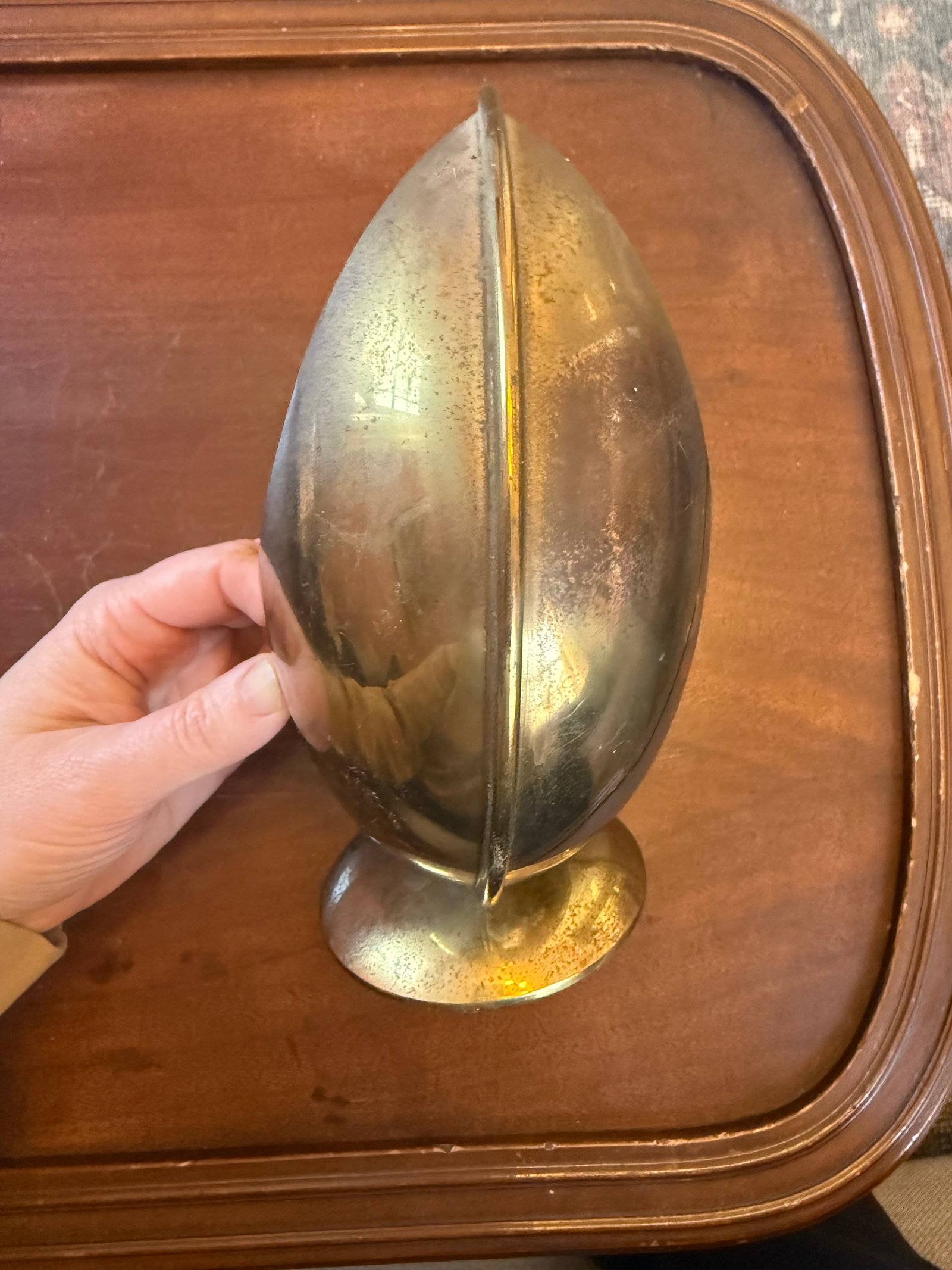 Vintage Sculptural Brass Crescent Bowl on Pedestal Stand - 5