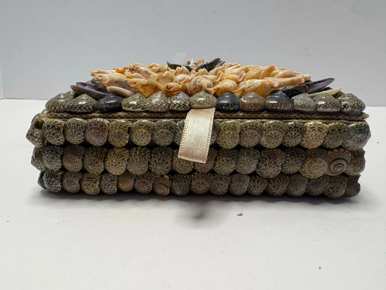 Vintage Handmade Shell Art Box With Floral Mosaic Lid | Coastal Boho Decorative Storage - 8