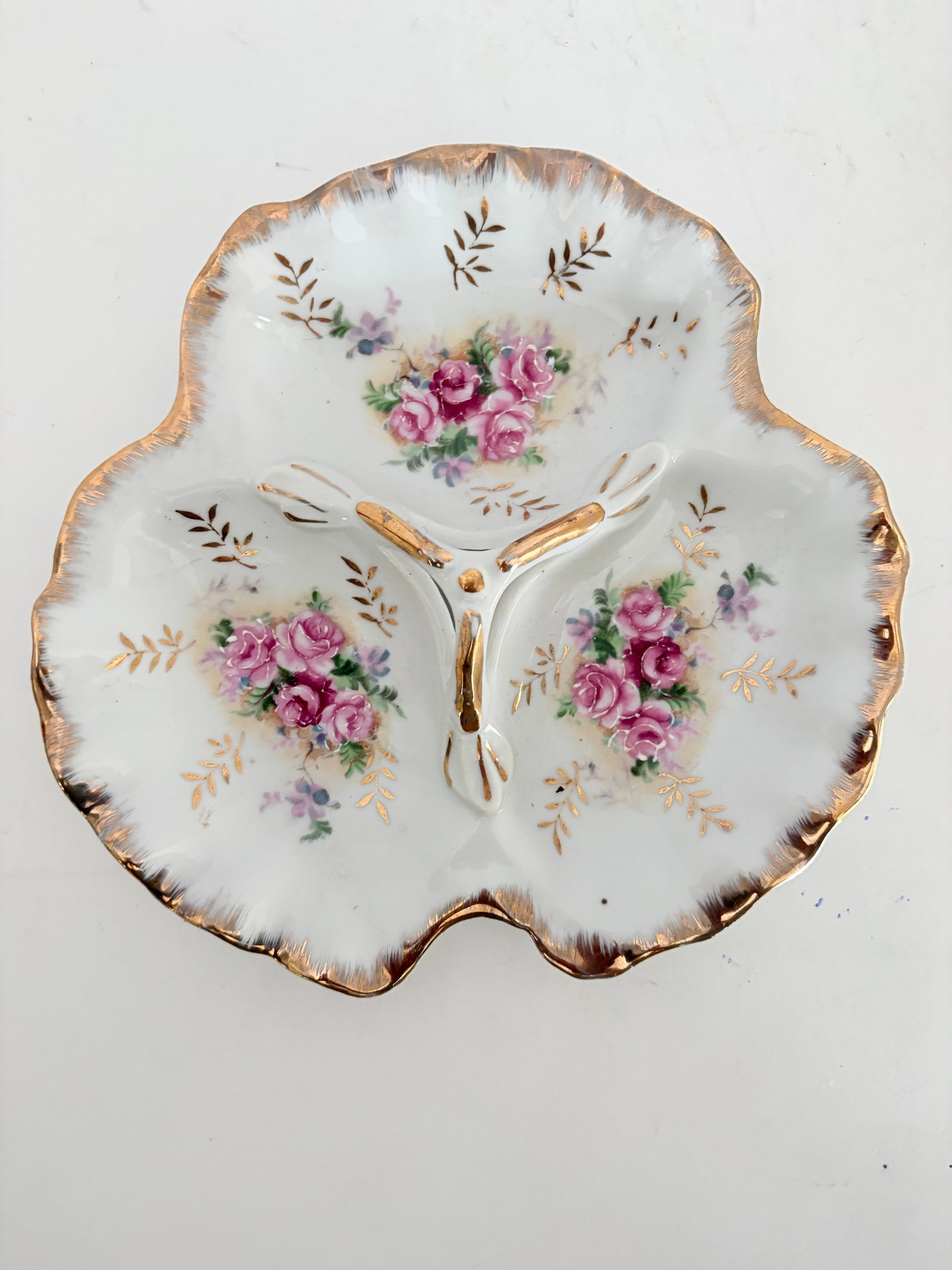 Vintage Japanese Porcelain Divided Dish With Pink Roses & Gold Gilt Trim Hollywood Regency Decor - 2