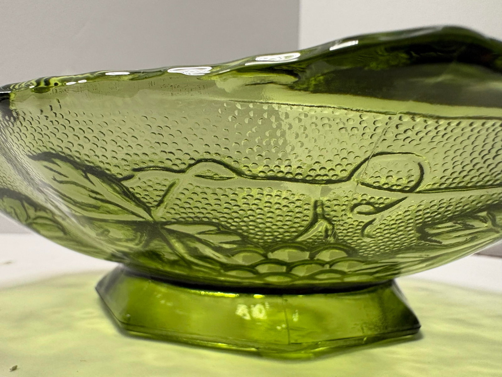 Vintage Indiana Glass Green Grape Pedestal Bowl, Mid-Century Pressed Glass - 6