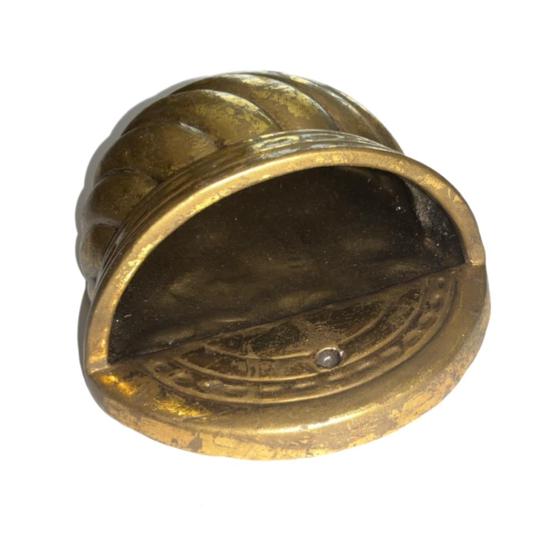Two Gold Wall Pockets - Opulent Gilded Decor - 5