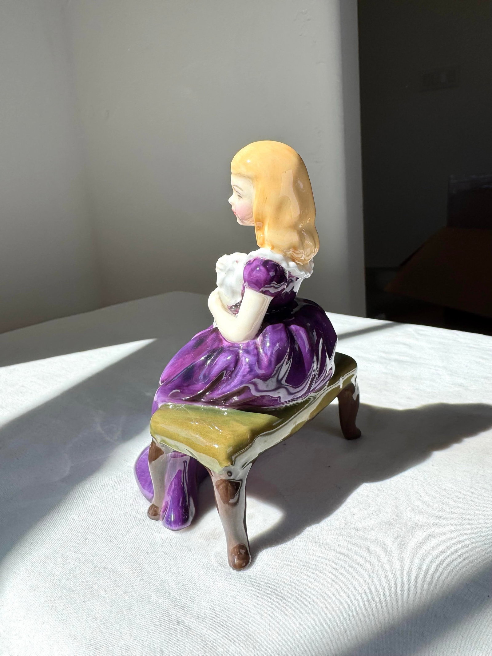 Mid 20th Century Royal Doulton Figurine ~ "Affection" ~ Hn 2236 - 3