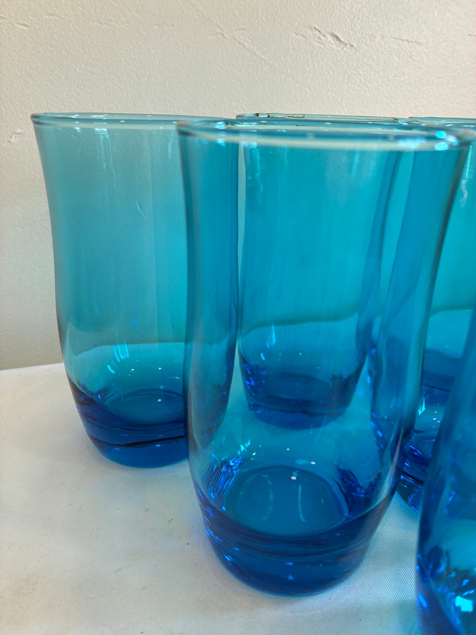 Vintage Mid-Century Modern Aqua Blue Drinking Glass Tumblers - Set of 6 - 6
