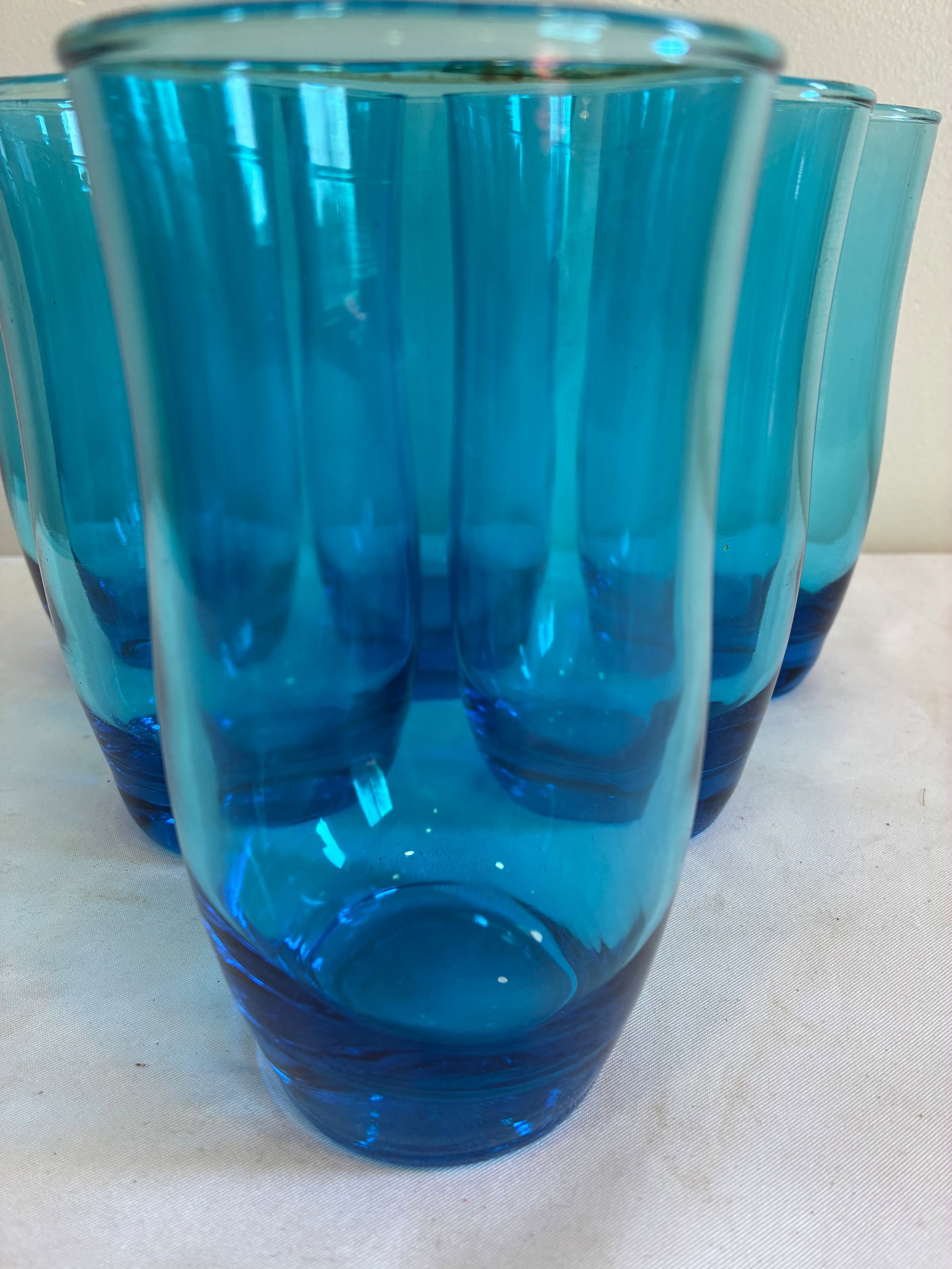 Vintage Mid-Century Modern Aqua Blue Drinking Glass Tumblers - Set of 6 - 8