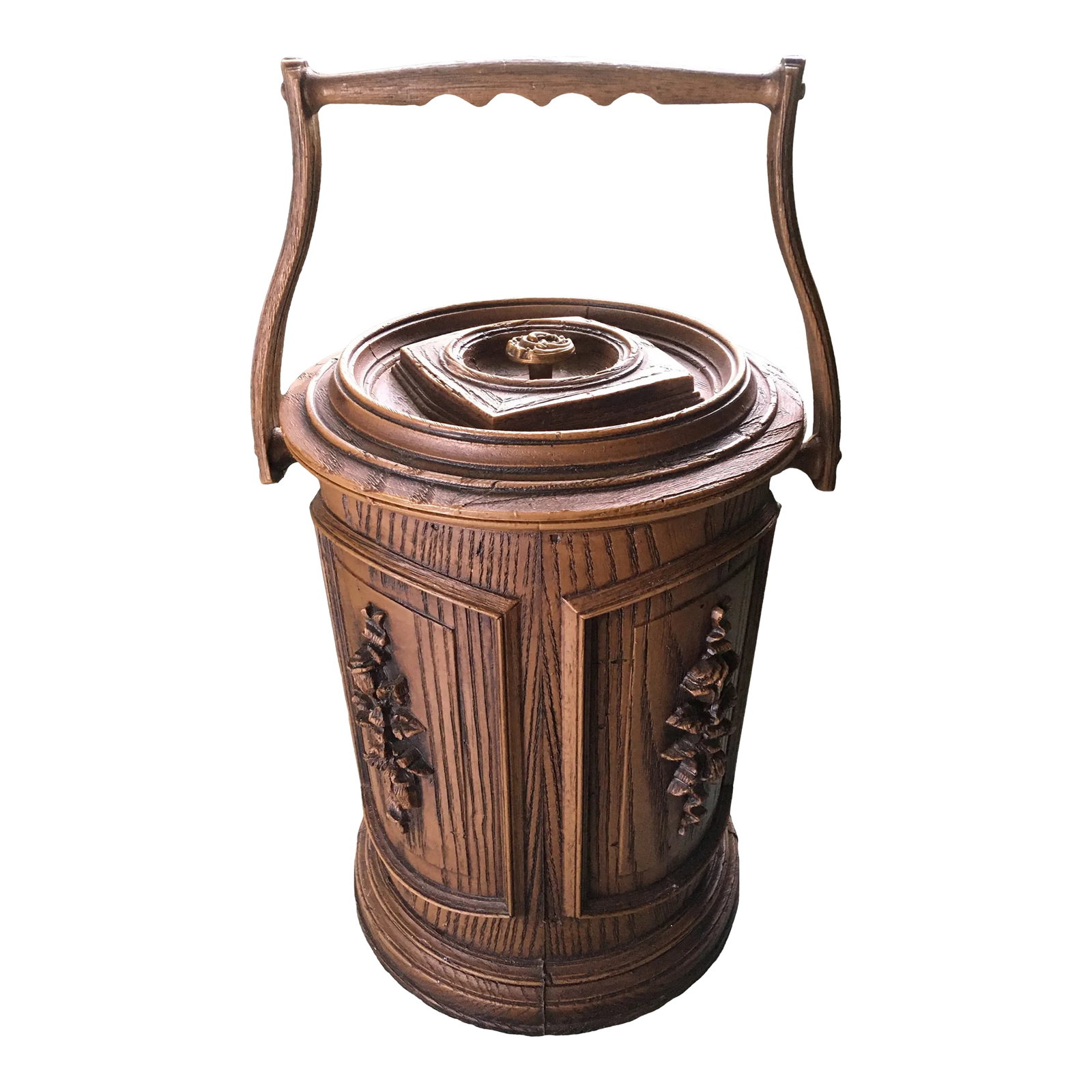 Mid 20th Century Faux Wood Ice Bucket: A vintage faux wood tall ice bucket decorated with raised border panels that have charming rose & ribbon "carvings" reminiscent of the country house and a recessed diamond lid with a flourished knob.