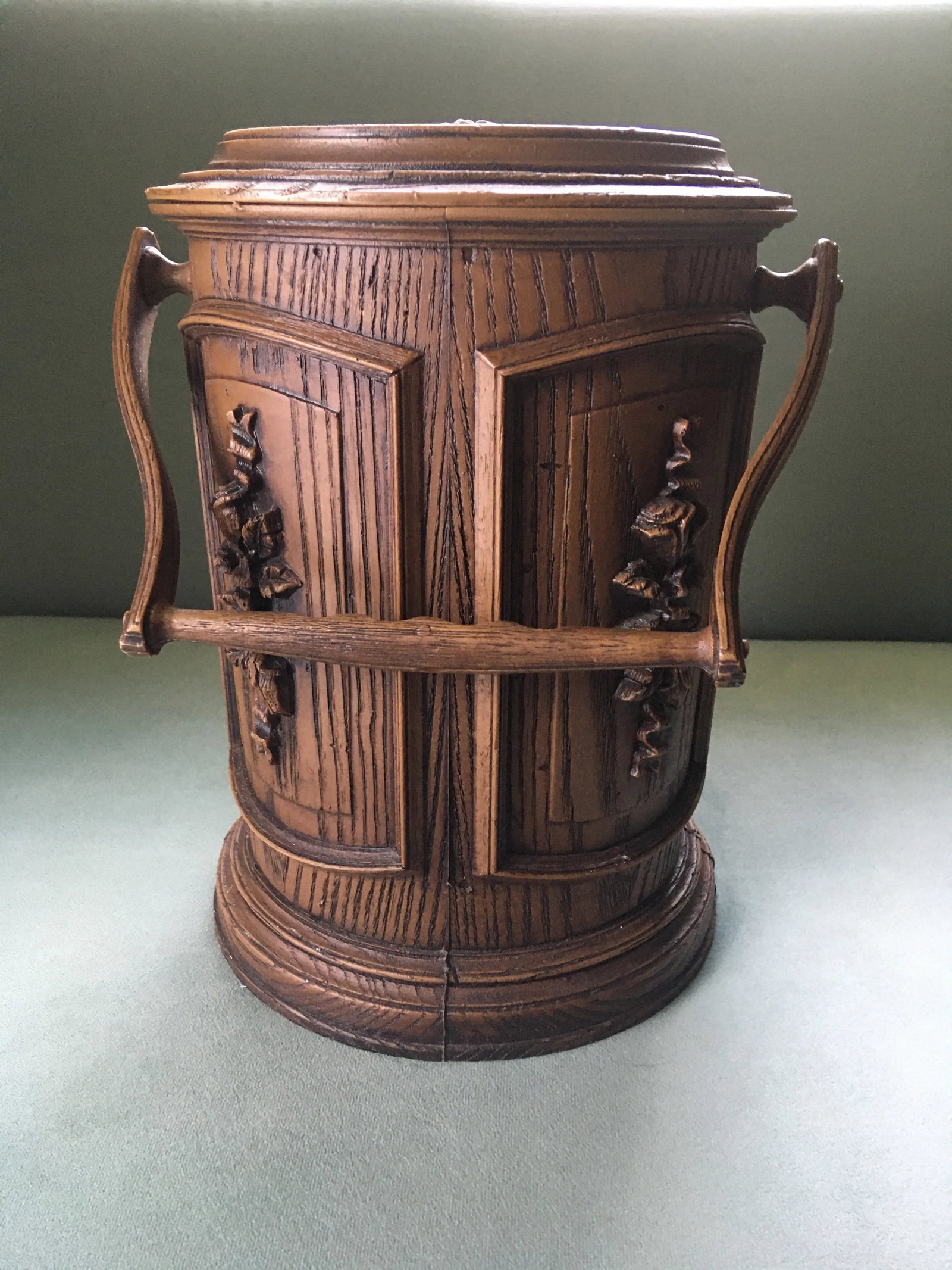 Mid 20th Century Faux Wood Ice Bucket - 8
