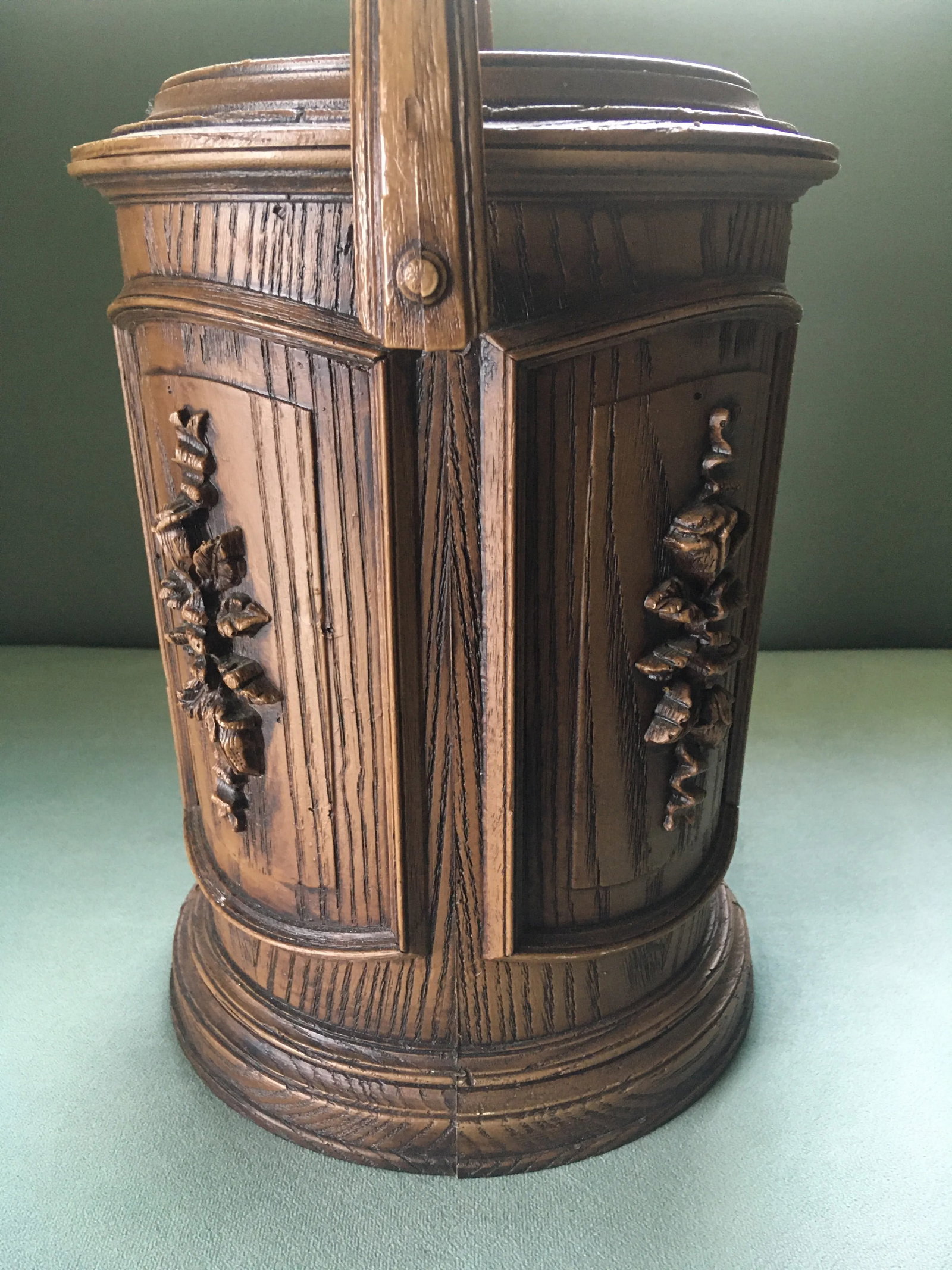 Mid 20th Century Faux Wood Ice Bucket - 9