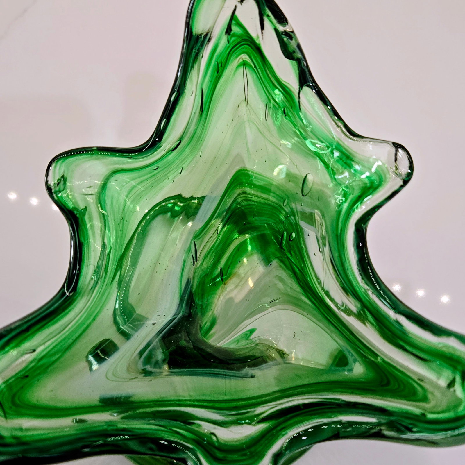 Mid-Century Modern Emerald Swirl Murano Style Handkerchief Vase - 6