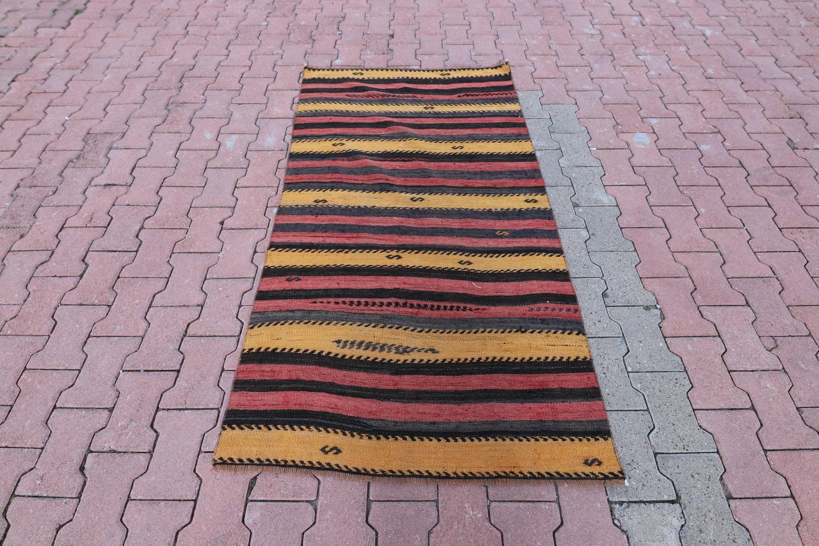 1960s Vintage Turkish Cabin Style Cappadocia Hand Knotted Striped Design Kilim Rug - 10