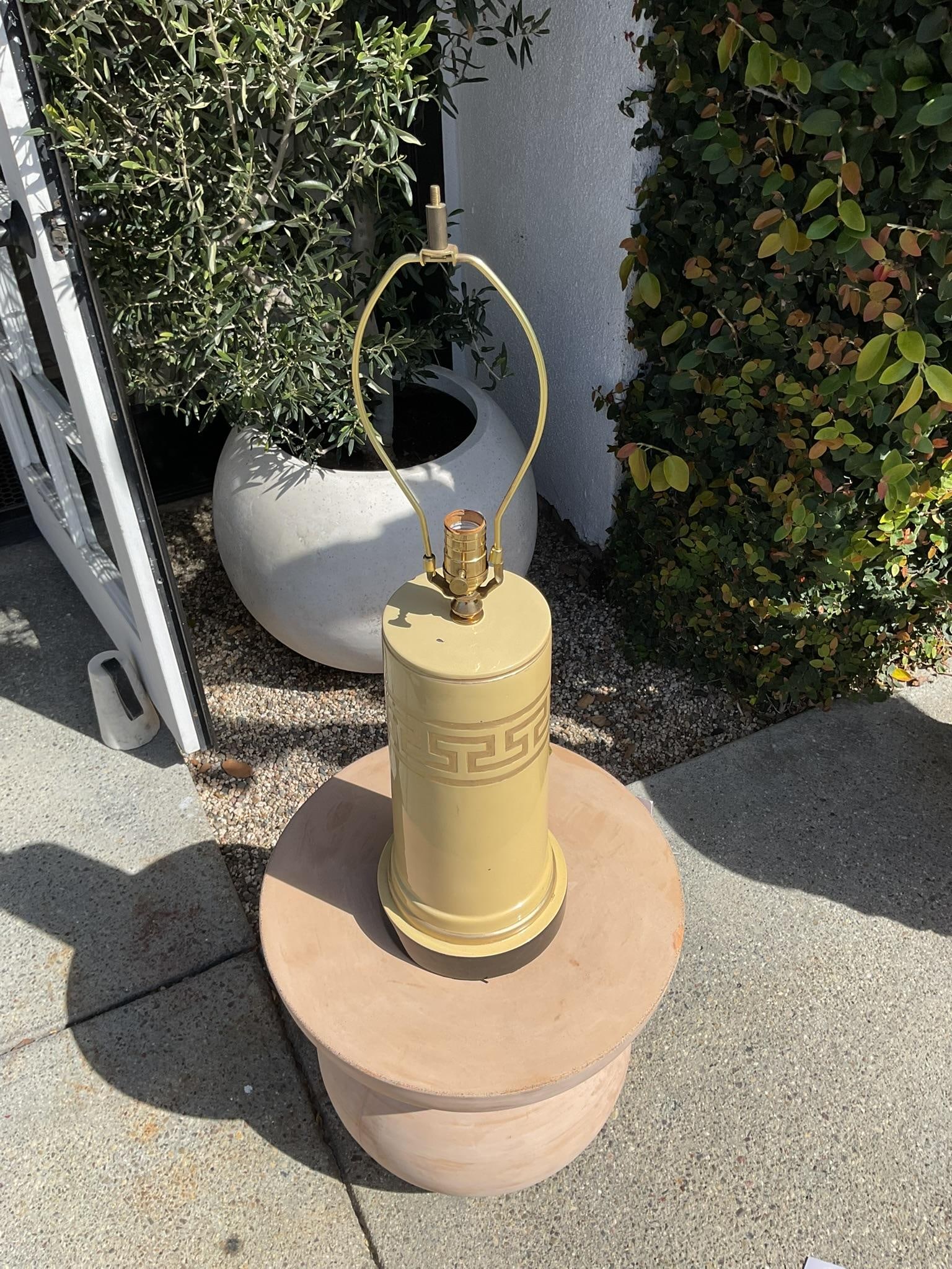 Vintage Greek Key Gold Leaf Column Table Lamp - 6